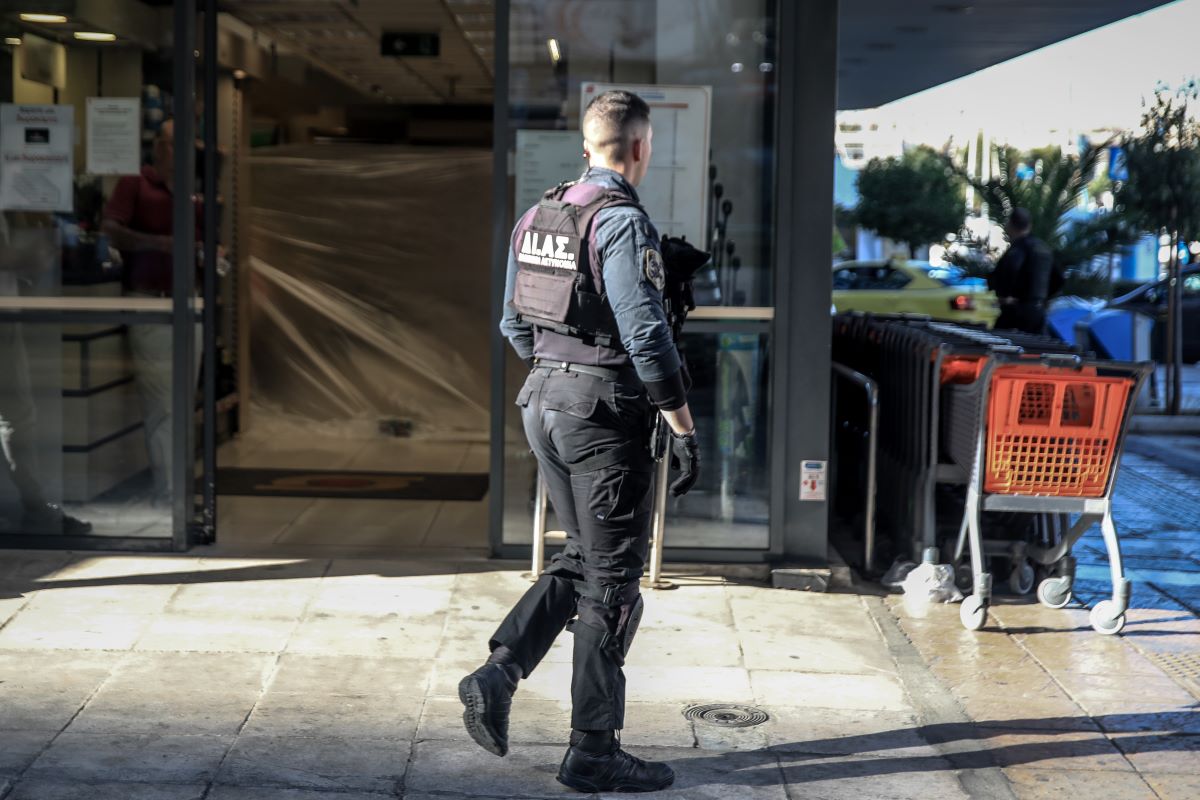 Πειραιάς: Βίντεο ντοκουμέντο από το καρτέρι θανάτου στο σούπερ μάρκετ