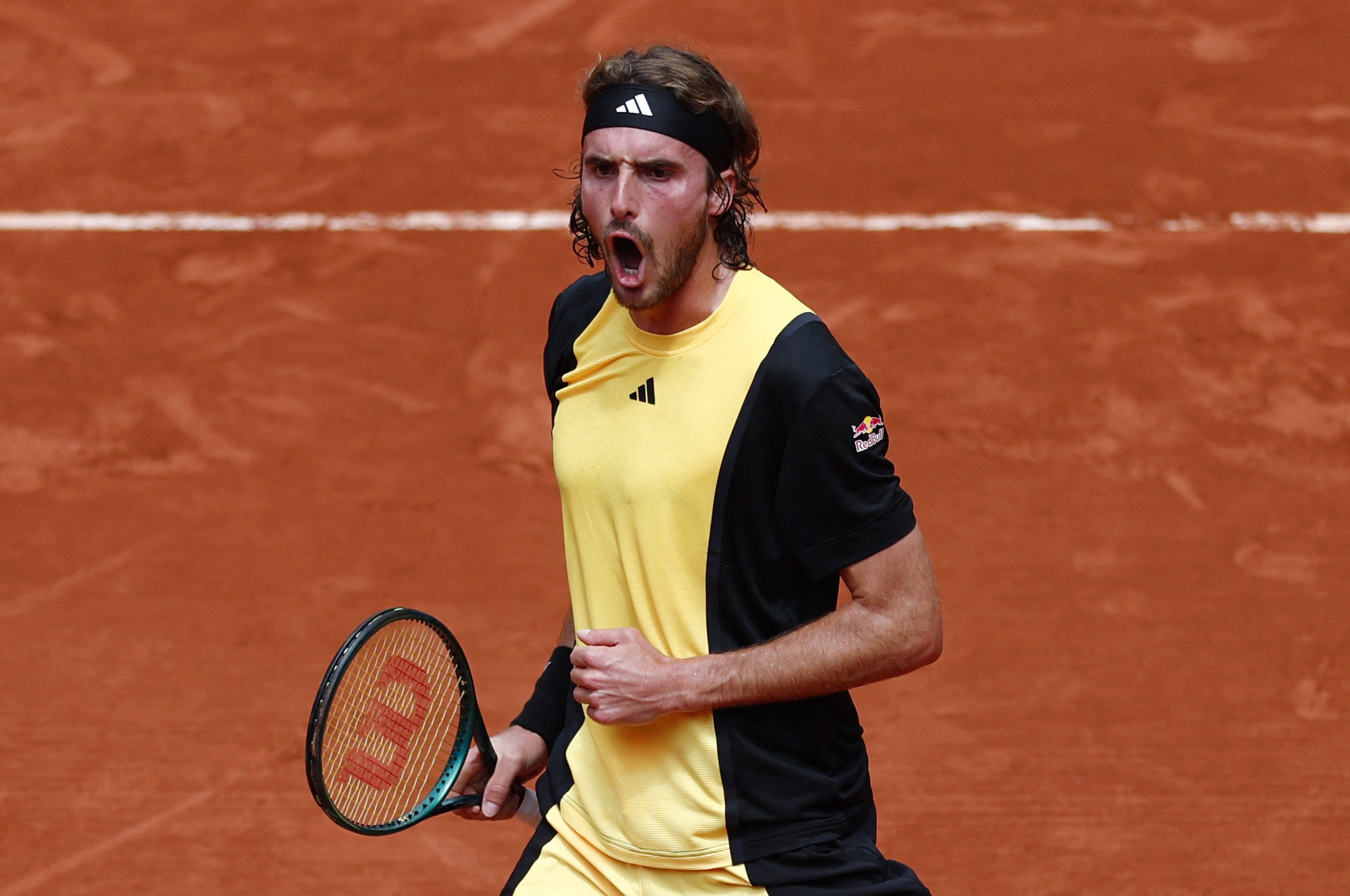 Tennis - French Open - Roland Garros, Paris, France - June 2, 2024 Greece's Stefanos Tsitsipas reacts during his fourth round match against Italy's Matteo Arnaldi REUTERS