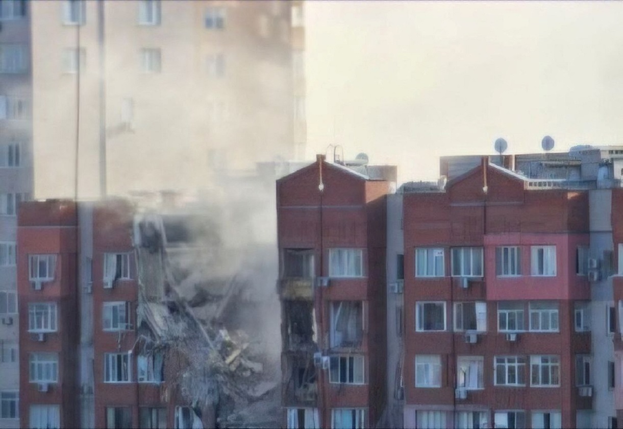 A view shows an apartment building hit by a Russian missile strike, amid Russia's attack on Ukraine, in Dnipro, Ukraine June 28, 2024. Governor of Dnipropetrovsk Regional Military-Civil Administration Serhii Lysak via Telegram