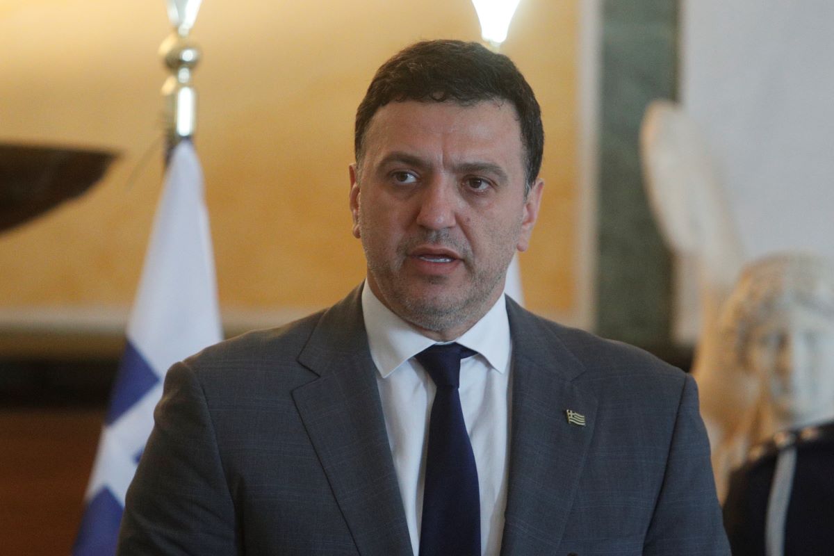 Βασίλης Κικίλιας: Η άμεση επέμβαση είχε ως αποτέλεσμα την έγκαιρη οριοθέτηση των πυρκαγιών