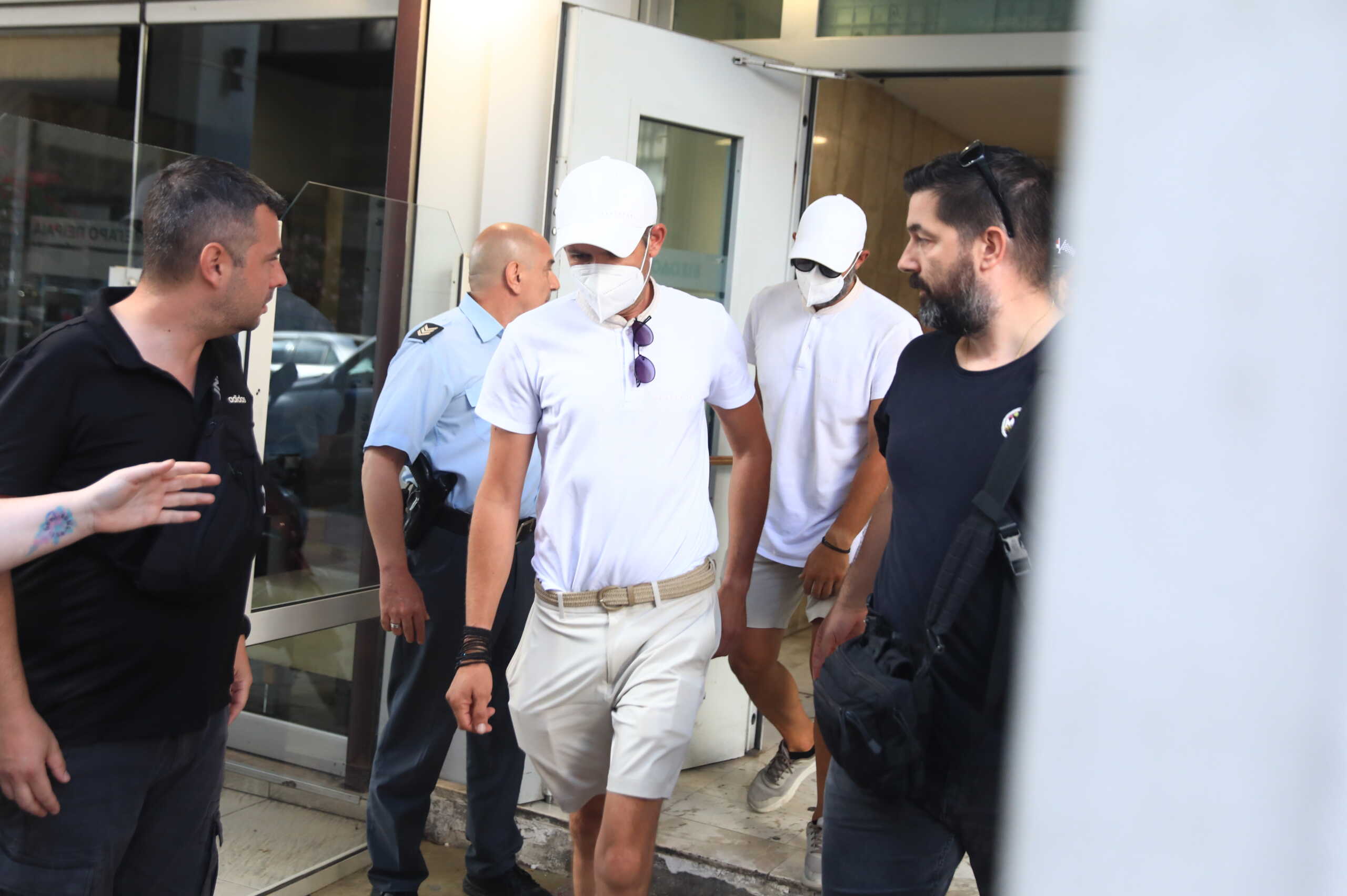 Απολογία στον εισαγγελέα των δεκατριών μελών του πληρώματος της θαλαμηγού "Περσεφόνη", Κυριακή 23 Ιουνίου 2024. 
(ΓΙΑΝΝΗΣ ΠΑΝΑΓΟΠΟΥΛΟΣ
