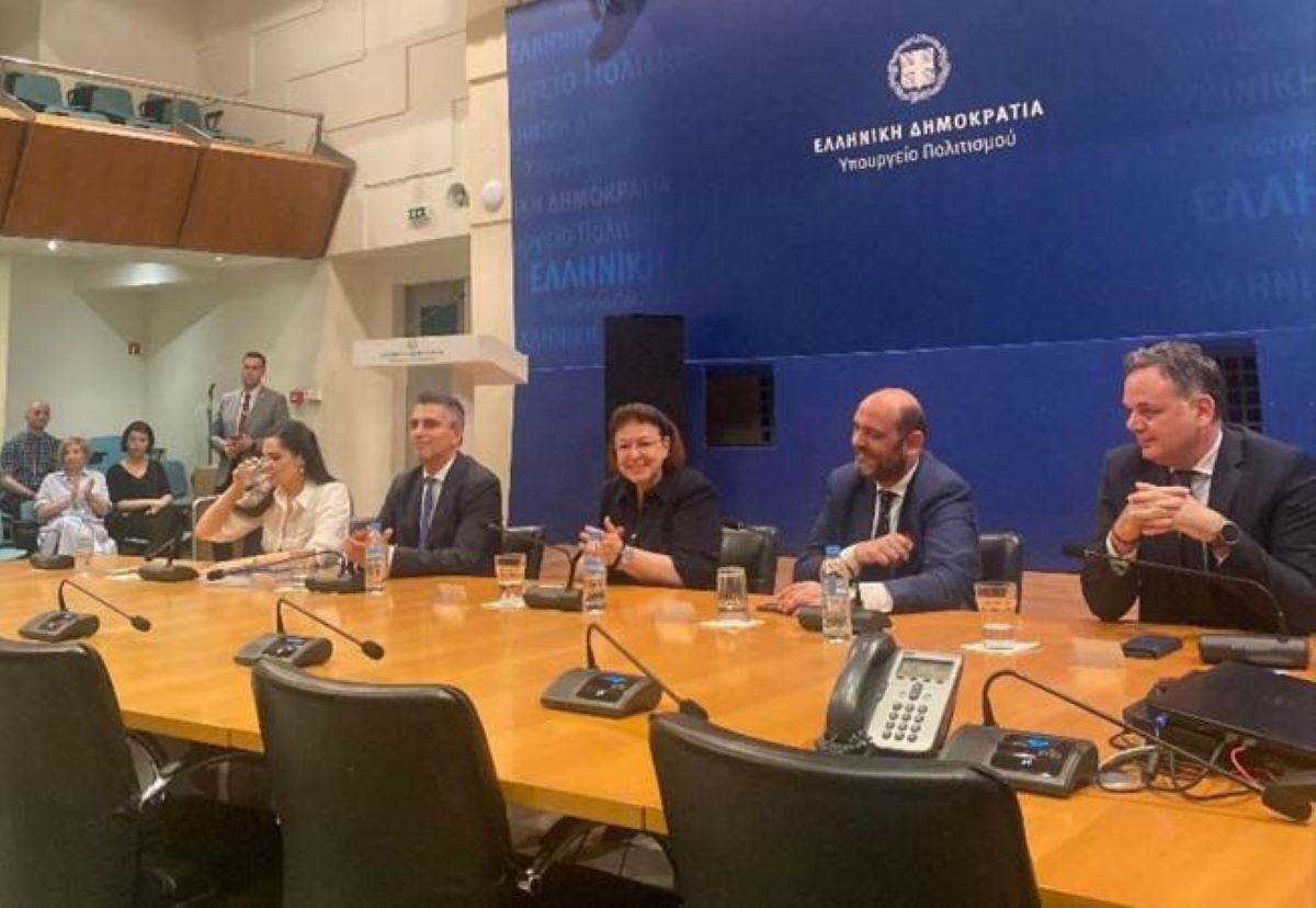 Υπουργείο Πολιτισμού: Ο Χρίστος Δήμας παρέδωσε στον Ιάσωνα Φωτήλα