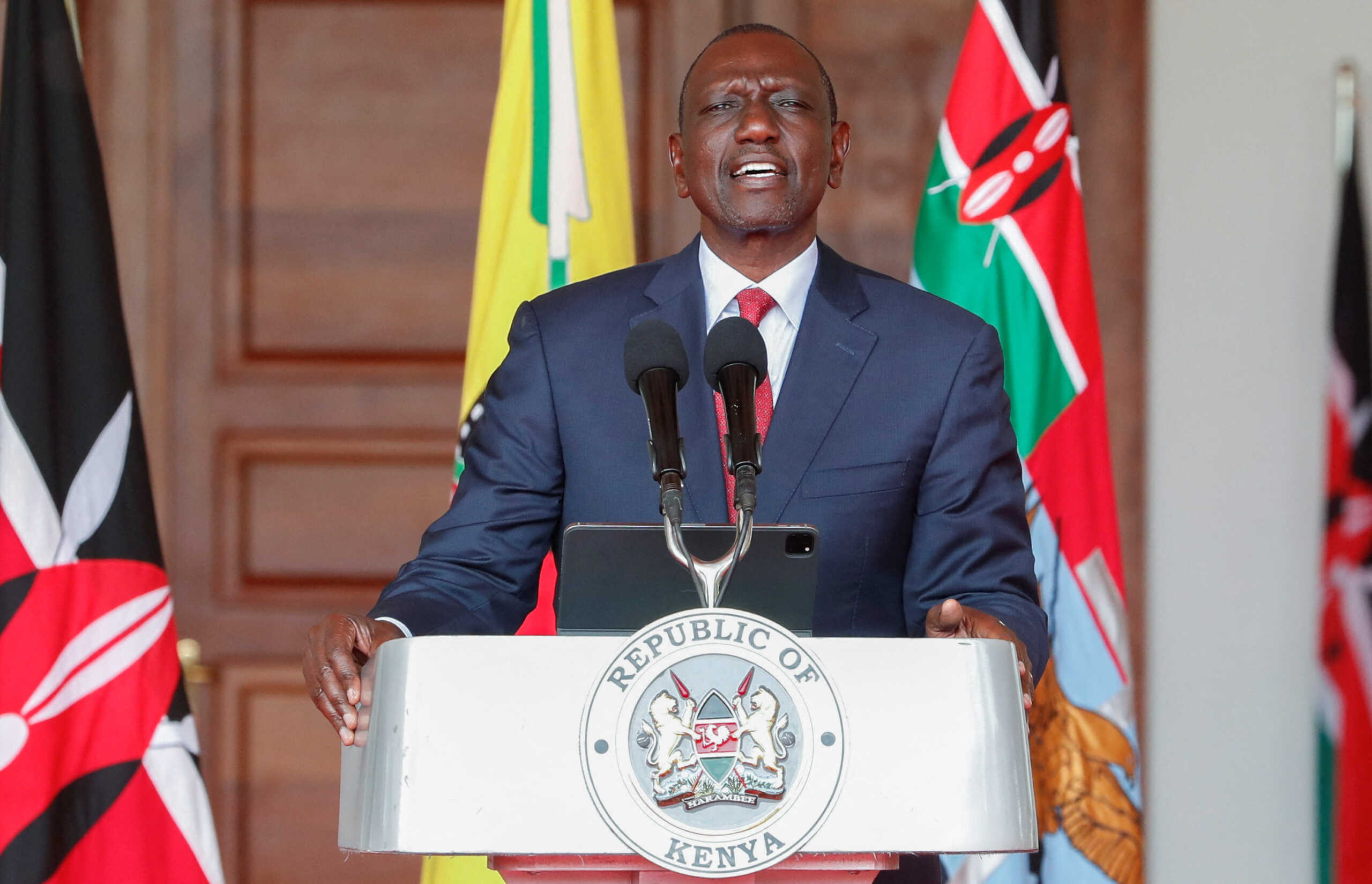 Kenya's President William Ruto addresses the nation after he dissolved his entire cabinet apart from the foreign minister in the wake of nationwide protests over new taxes, at State House in Nairobi, Kenya July 11, 2024. REUTERS
