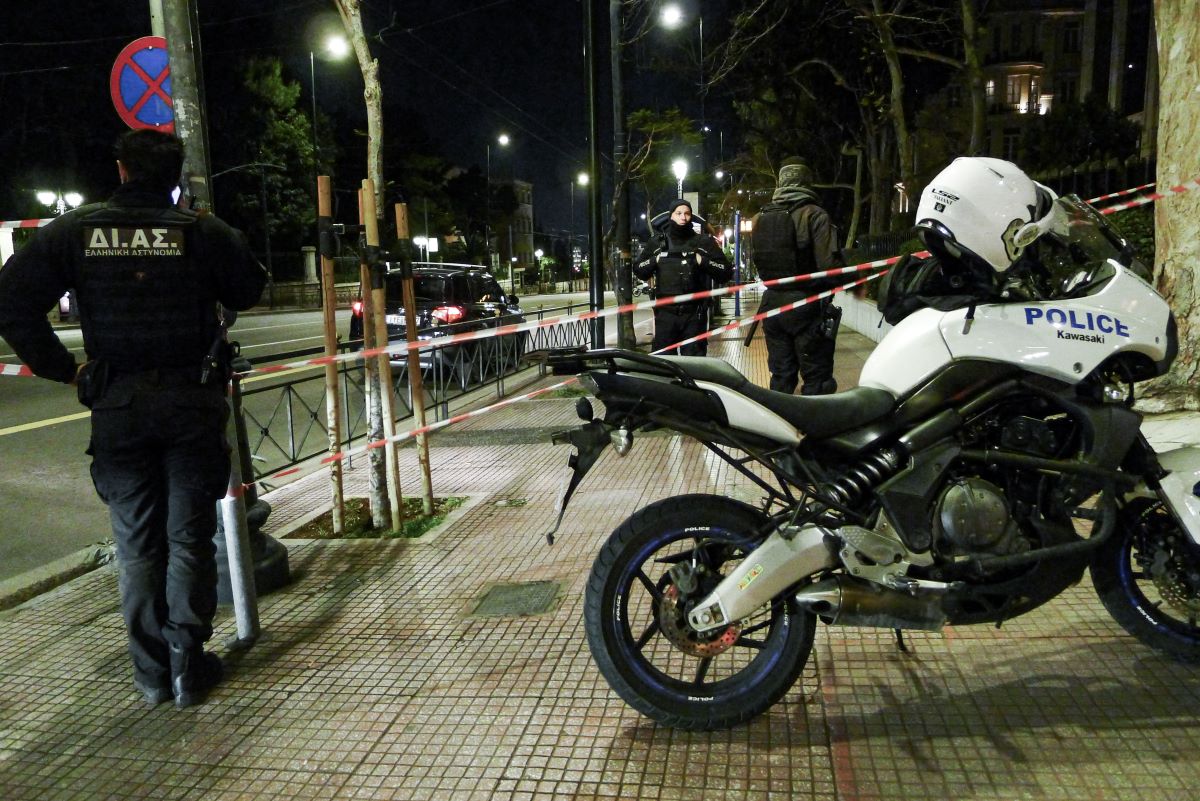 Νέα Χαλκηδόνα: Φάρσα το τηλεφώνημα για βόμβα σε τράπεζα
