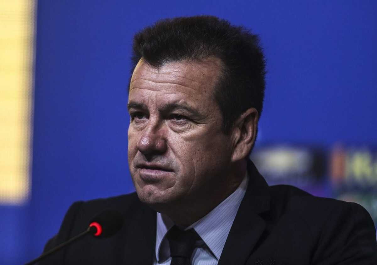 epa05290932 Brazil's national soccer team coach Dunga participates in a press conference in Rio de Janeiro, Brazil, 05 May 2016. Brazil is preparing for the Copa America Centenario being held in June 2016 in the USA.  EPA