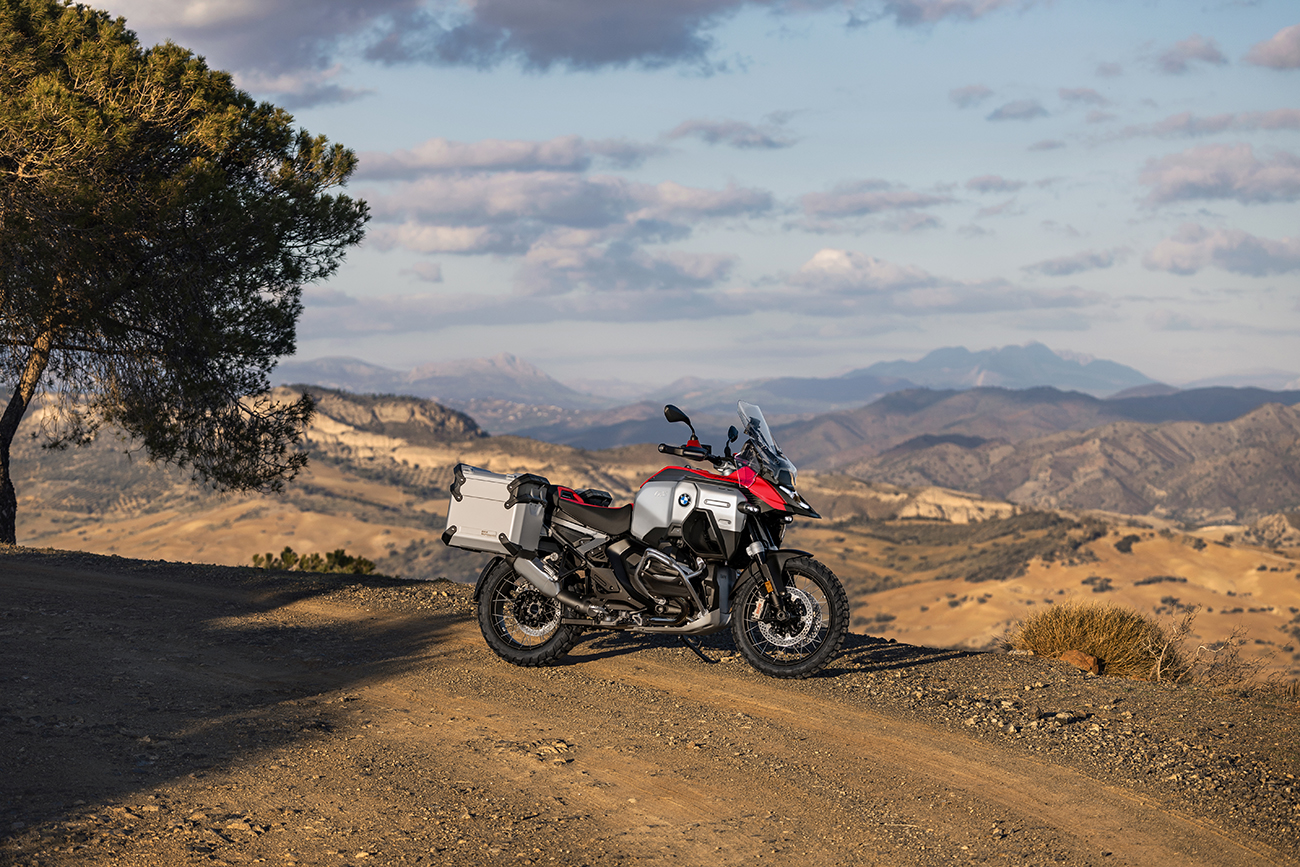 Nέα BMW R 1300 GS Adventure: Ιδανική για ταξίδια περιπέτειας και διαδρομές μεγάλων αποστάσεων