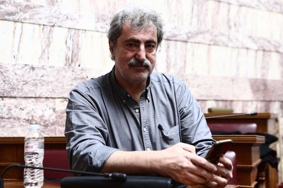 Χαιρετισμός του προέδρου του ΣΥΡΙΖΑ - Προοδευτική Συμμαχία Στέφανου Κασσελάκη στην συνάντηση με Πανεπιστημιακούς, εκπροσώπους της ΟΛΜΕ, της ΔΟΕ, στην αίθουσα της Γερουσίας στην Βουλή, Παρασκευή 16 Φεβρουαρίου 2024. 
(ΣΩΤΗΡΗΣ ΔΗΜΗΤΡΟΠΟΥΛΟΣ