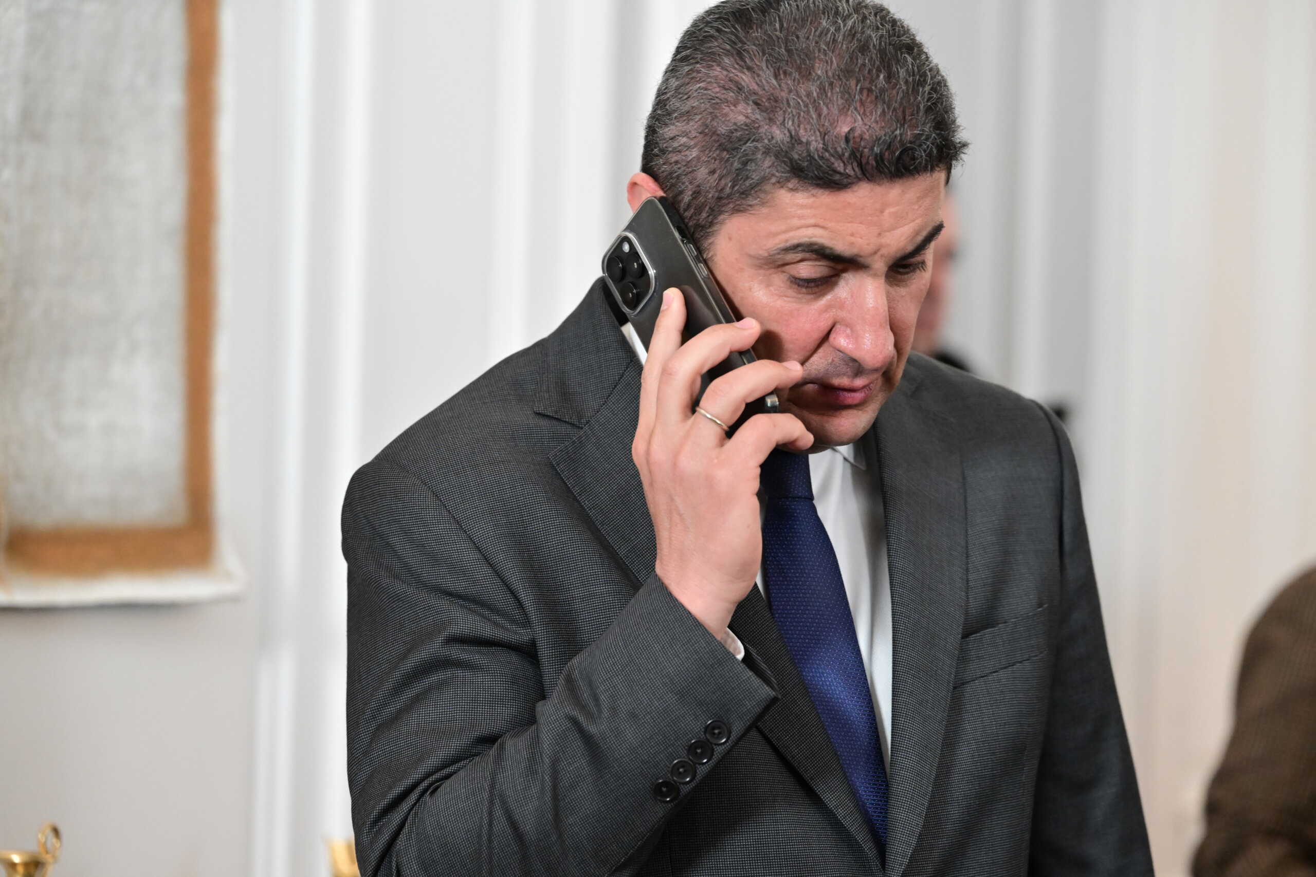 Συνάντηση του Πρωθυπουργού Κυριάκου Μητσοτάκη με εκπροσώπους των θεσμικών φορέων της Θεσσαλίας, στο Μέγαρο Μαξίμου, Δευτέρα 11 Μαρτίου 2024. 
(ΤΑΤΙΑΝΑ ΜΠΟΛΑΡΗ