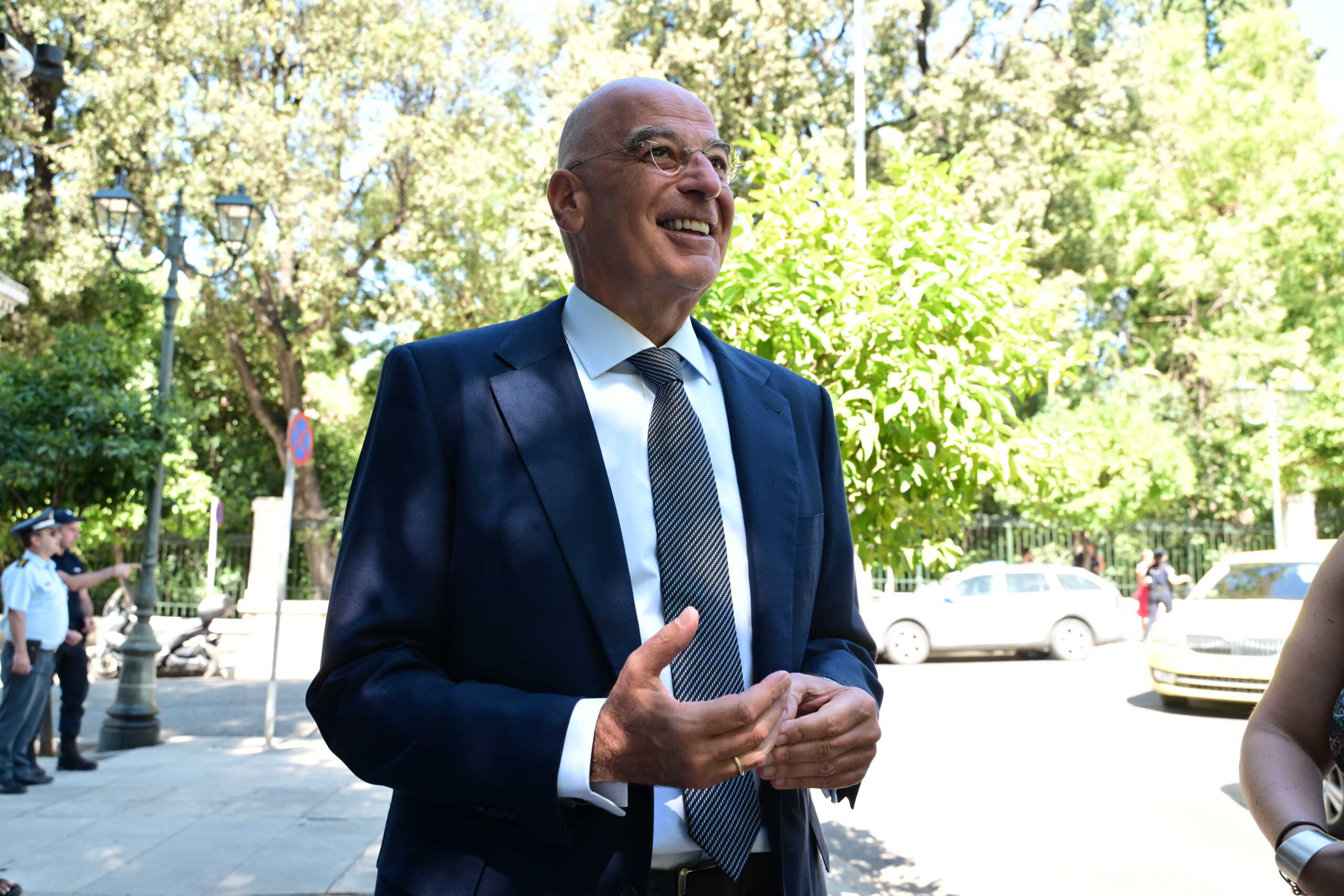 Έκτακτη σύσκεψη υπό τον Πρωθυπουργό Κυριάκο Μητσοτάκη με την πολιτική ηγεσία του υπουργείου Περιβάλλοντος και Ενέργειας με θέμα τις αποκλίσεις στις τιμές χονδρικής του ηλεκτρικού ρεύματος, και συνεδρίαση του ΚΥΣΕΑ στο Μέγαρο Μαξίμου, Τρίτη 16 Ιουλίου 2024. 
(ΤΑΤΙΑΝΑ ΜΠΟΛΑΡΗ