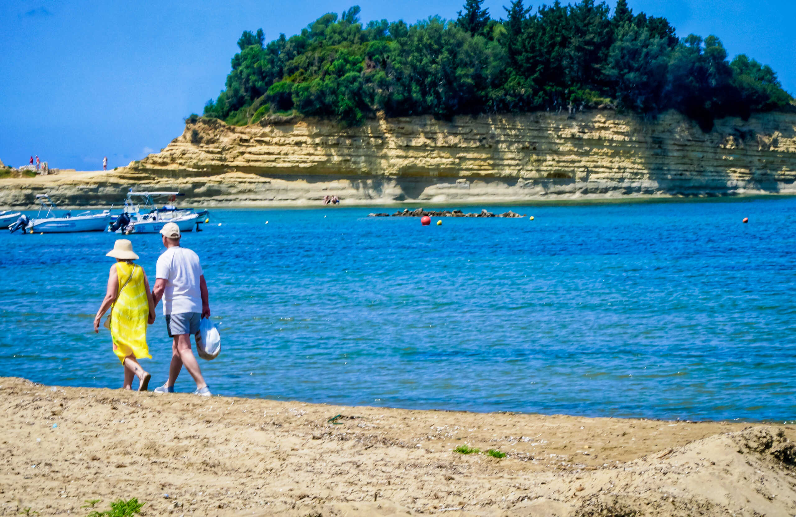 Παραλία Σιδάρι, Κέρκυρα  Τρίτη 21 Μαΐου 2024  (ΓΙΩΡΓΟΣ ΚΟΝΤΑΡΙΝΗΣ