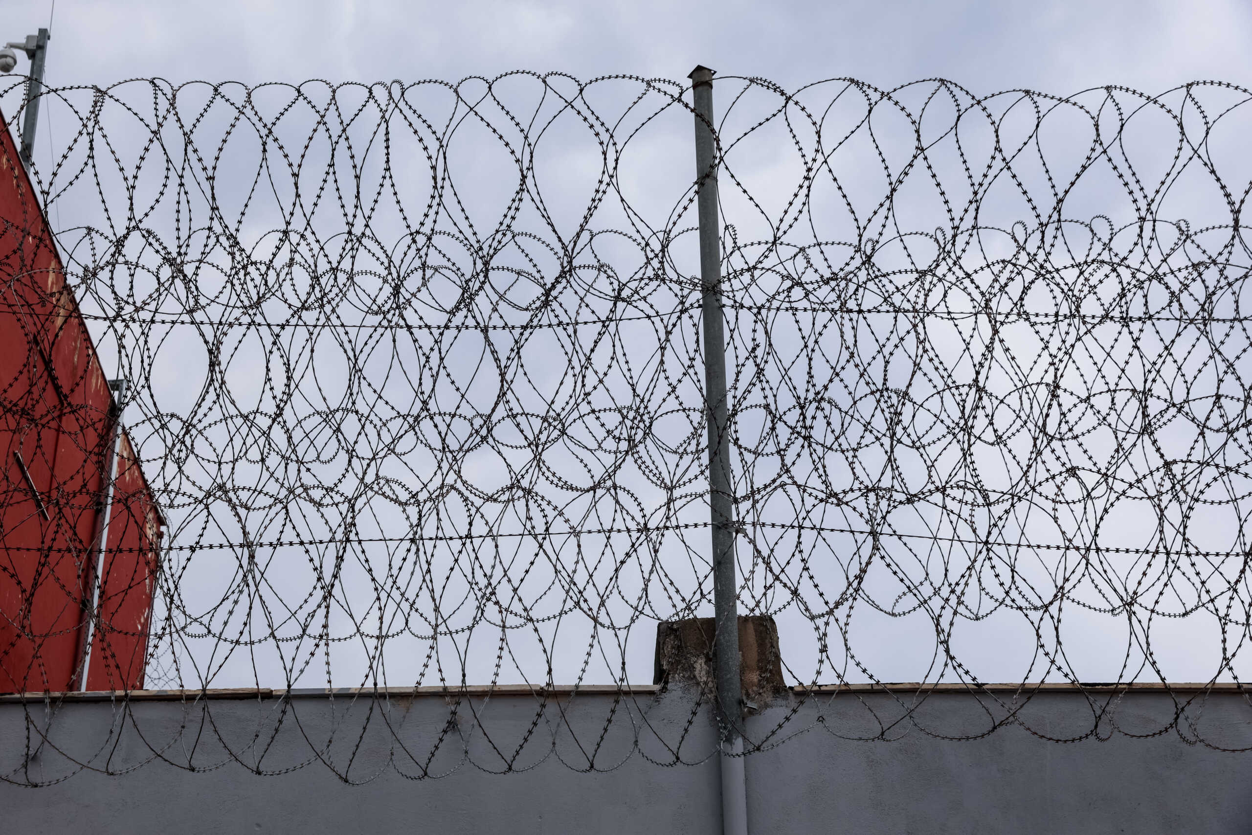 Η Γενική Γραμματεία Αντεγκληματικής Πολιτικής του Υπουργείου Προστασίας του Πολίτη διοργανώνει ενημερωτική εκδήλωση με θέμα "COVID-19 Πρόληψη και περιορισμός στη σωφρονιστική κοινότητα  στο Ειδικό Σωφρονιστικό Κατάστημα Νέων Αυλώνας. Δευτέρα 4 Σεπτεμβριου 2023 (ΓΙΩΡΓΟΣ ΚΟΝΤΑΡΙΝΗΣ