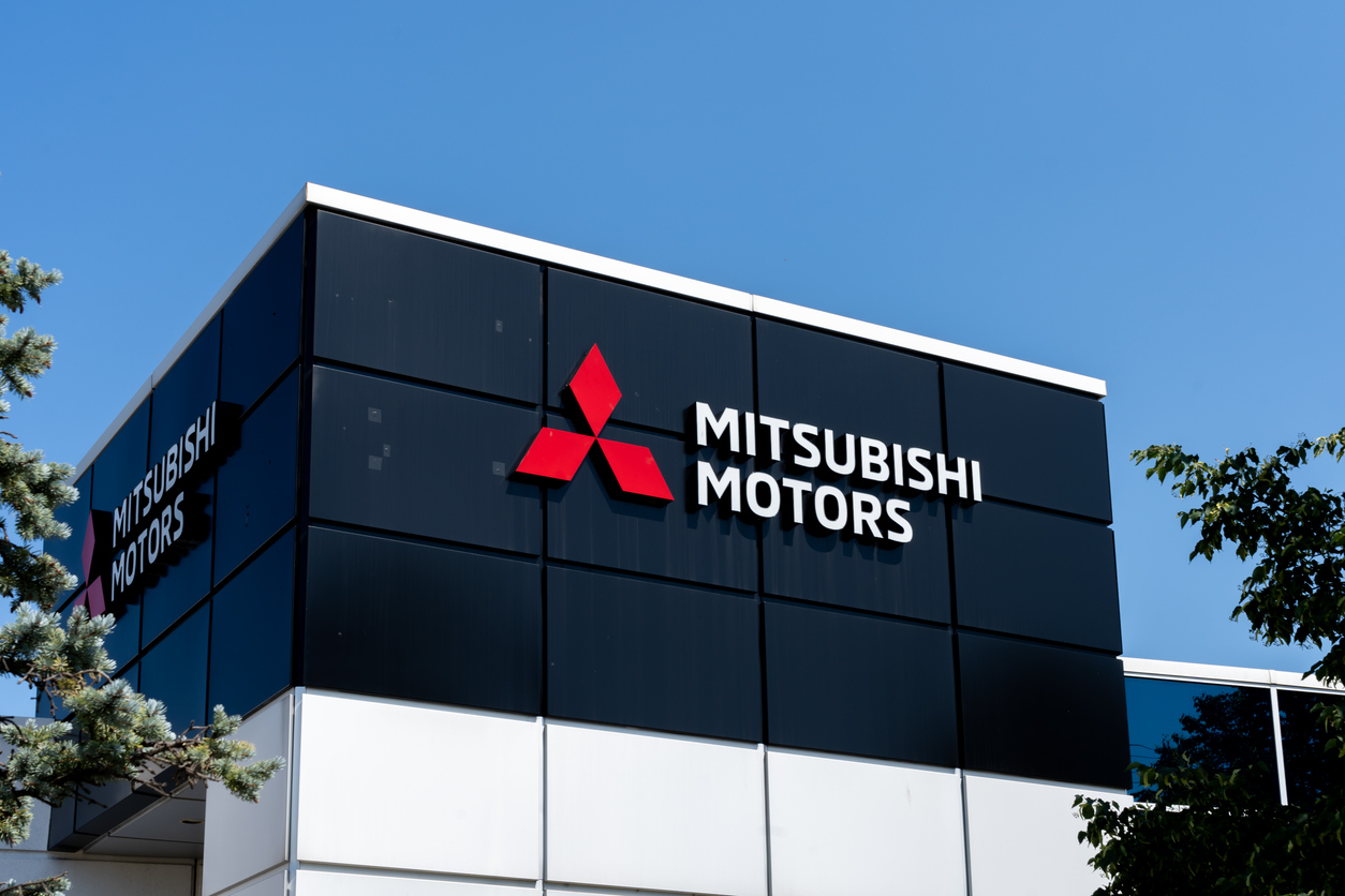Mississauga, On, Canada- July 10, 2021:  Close up of Mitsubishi Motors sign on their Canadian headquarters in Mississauga. The Mitsubishi Group is a group of autonomous Japanese companies.