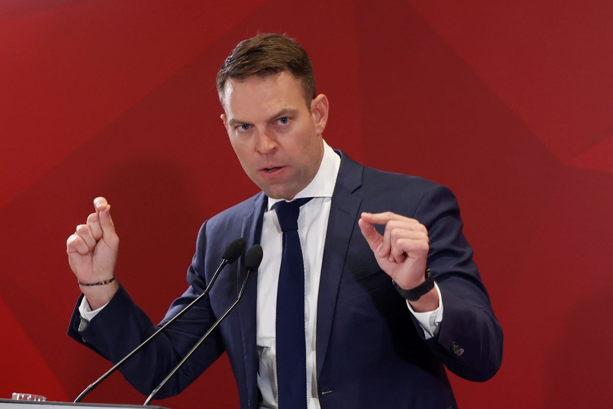 Στέφανος Κασσελάκης: Πράξη πολιτικής γενναιότητας και ανιδιοτέλειας η  απόφαση του Τζο Μπάιντεν