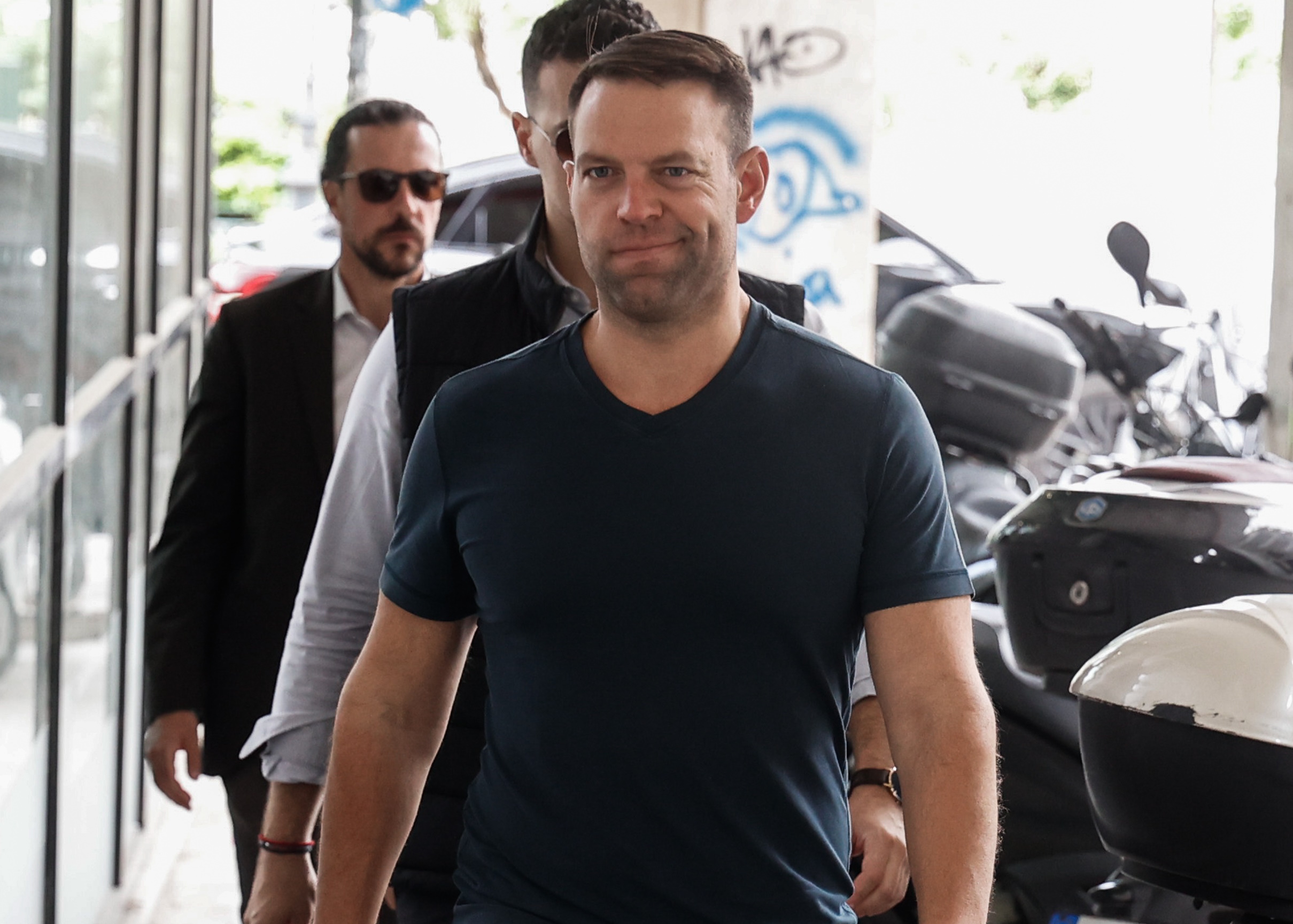 Επίσκεψη του προέδρου του ΣΥΡΙΖΑ - Προοδευτική Συμμαχία Στέφανου Κασσελάκη στα γραφεία της εφημερίδας "Η Αυγή", Παρασκευή 5 Ιουλίου 2024. 
(ΓΙΩΡΓΟΣ ΚΟΝΤΑΡΙΝΗΣ