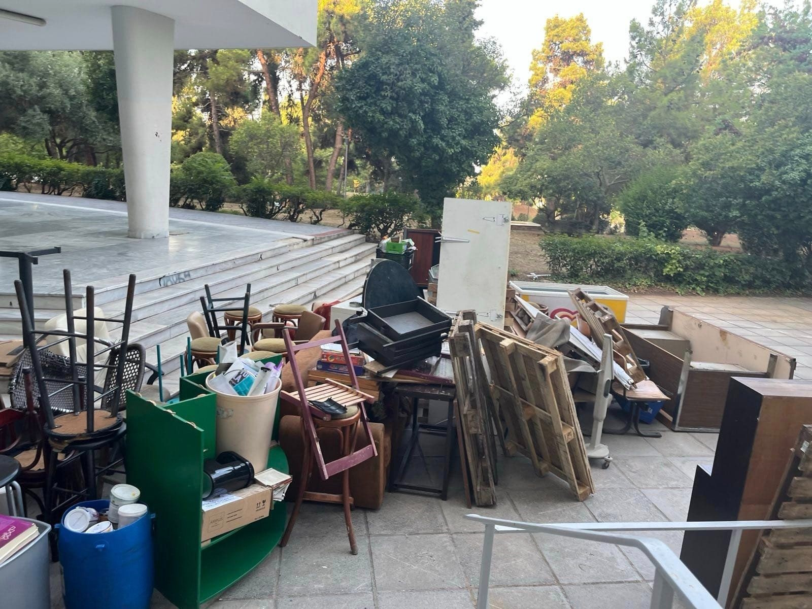 Θεσσαλονίκη: Εκκένωση κατάληψης σε κτήριο της Ιατρικής Σχολής του ΑΠΘ