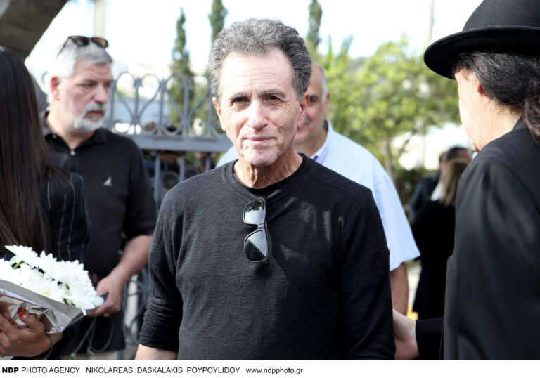 Kostas Bigalis: No, I can’t write trap, I’ve been doing that elsewhere for a while