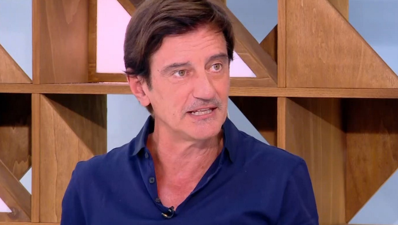 Θοδωρής Κουτσογιαννόπουλος: Παραμένω στο MEGA που ήρθα μέσω της Ελένης Μενεγάκη