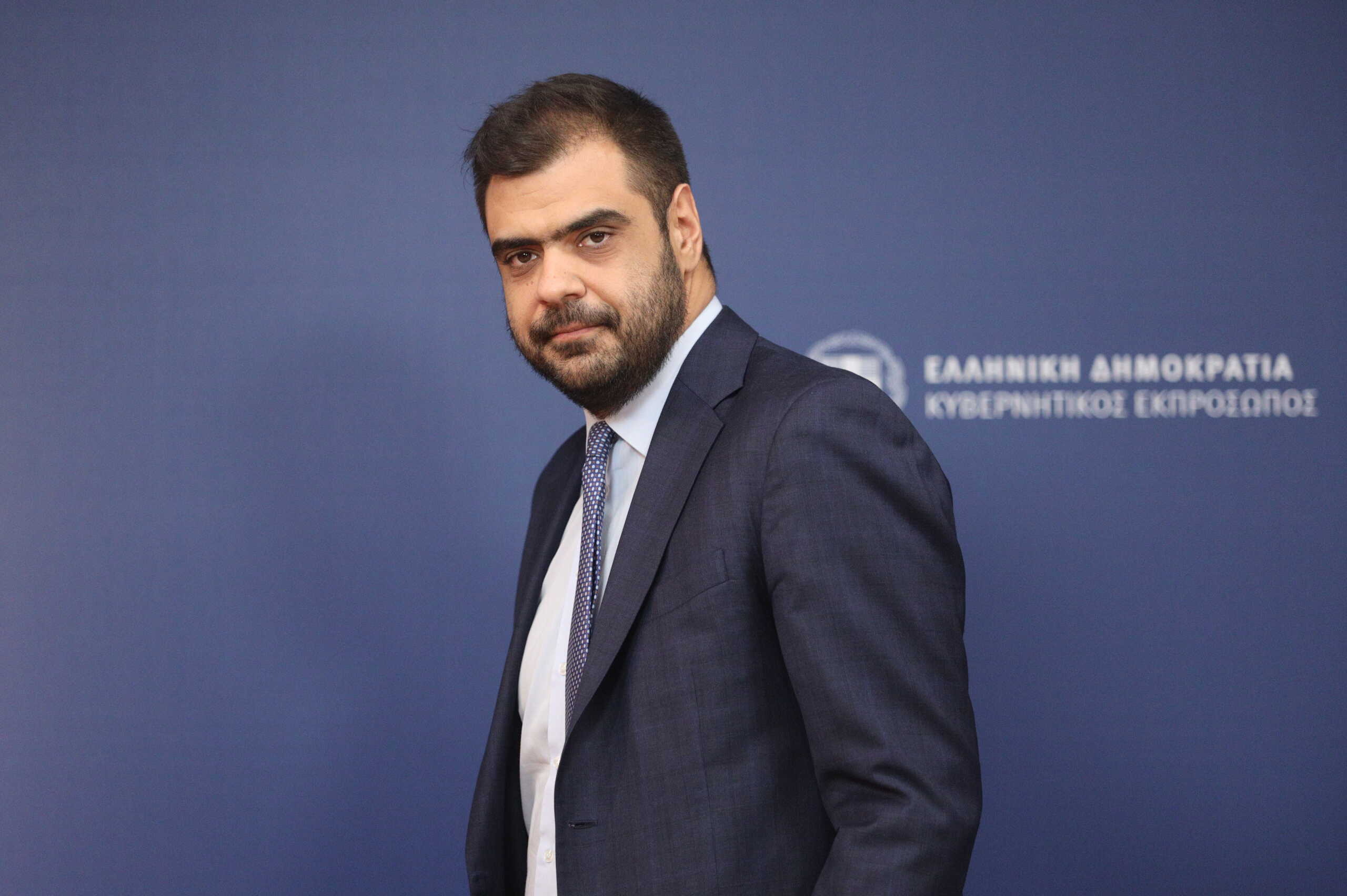Ενημέρωση των πολιτικών συντακτών και των ανταποκριτών ξένου Τύπου από τον Κυβερνητικό Εκπρόσωπο Παύλο Μαρινάκη, Δευτέρα 8 Ιουλίου 2024. 
(ΓΙΑΝΝΗΣ ΠΑΝΑΓΟΠΟΥΛΟΣ