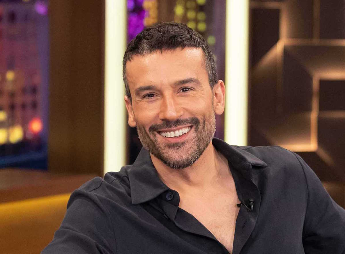 Παναγιώτης Ραφαηλίδης στο The 2Night Show: Νιώθω άοσμος, λίγο εκτός του κλίματος της τηλεόρασης