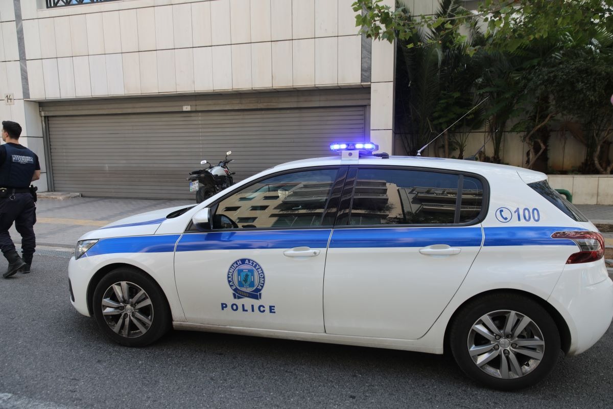 Στη «φάκα» υπάλληλοι της Εταιρείας Ακινήτων Δημοσίου: Ο ξυλοδαρμός, τα ύποπτα ενοίκια και οι φάκελοι με χρήματα