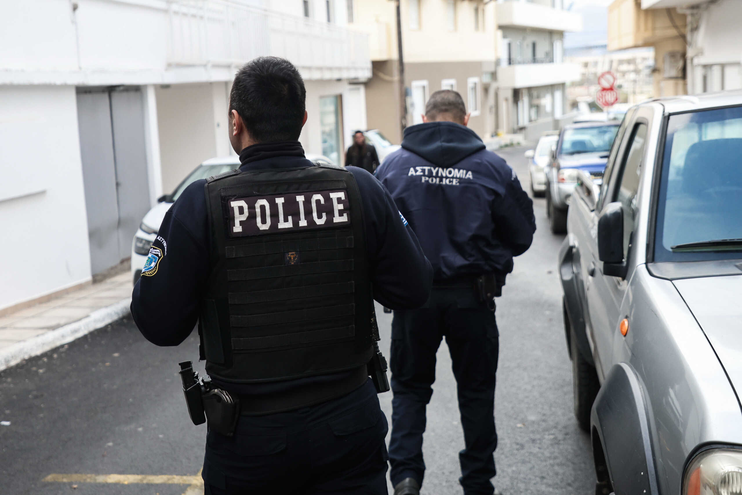 Αττική: Σπείρα είχε «ρημάξει» σπίτια ηλικιωμένων παριστάνοντας υπαλλήλους εταιρείας ηλεκτρικής ενέργειας