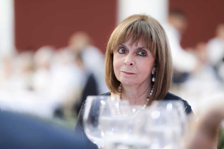 Katerina Sakellaropoulou: Other institutions decide on the president's face, I will perform my duties until the end