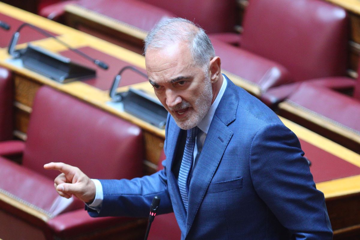 Μάριος Σαλμάς: Πάρτε μέτρα για τις χρεώσεις των τραπεζών – Ο κόσμος δεν μπορεί να περιμένει για πολύ