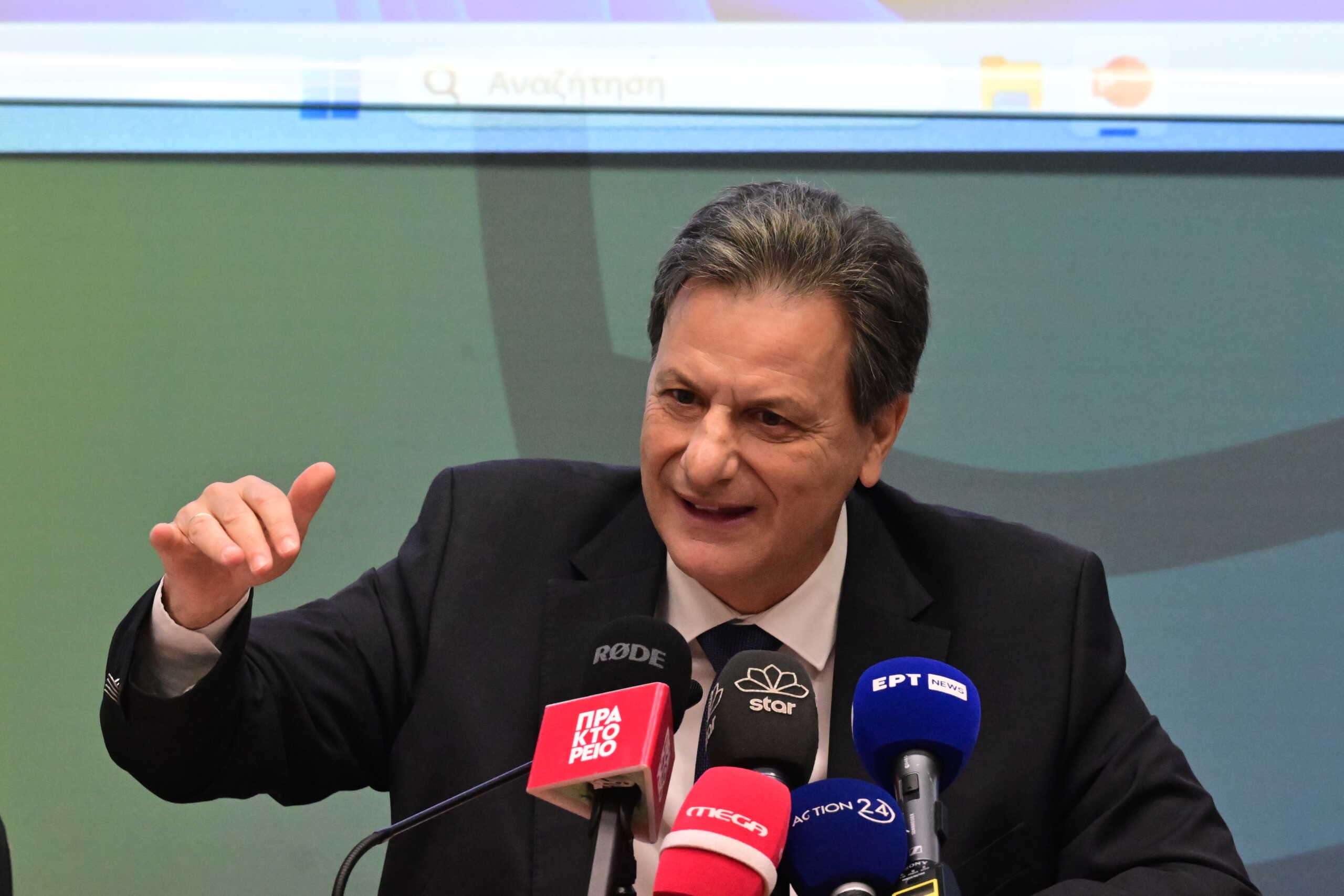 Συνέντευξη Τύπου από την ηγεσία του υπουργείου Περιβάλλοντος και Ενέργειας, όπου εξειδικεύτηκαν τα έκτακτα μέτρα της Κυβέρνησης για το ενεργειακό κόστος, Τετάρτη, 17 Ιουλίου 2024. 
(ΤΑΤΙΑΝΑ ΜΠΟΛΑΡΗ
