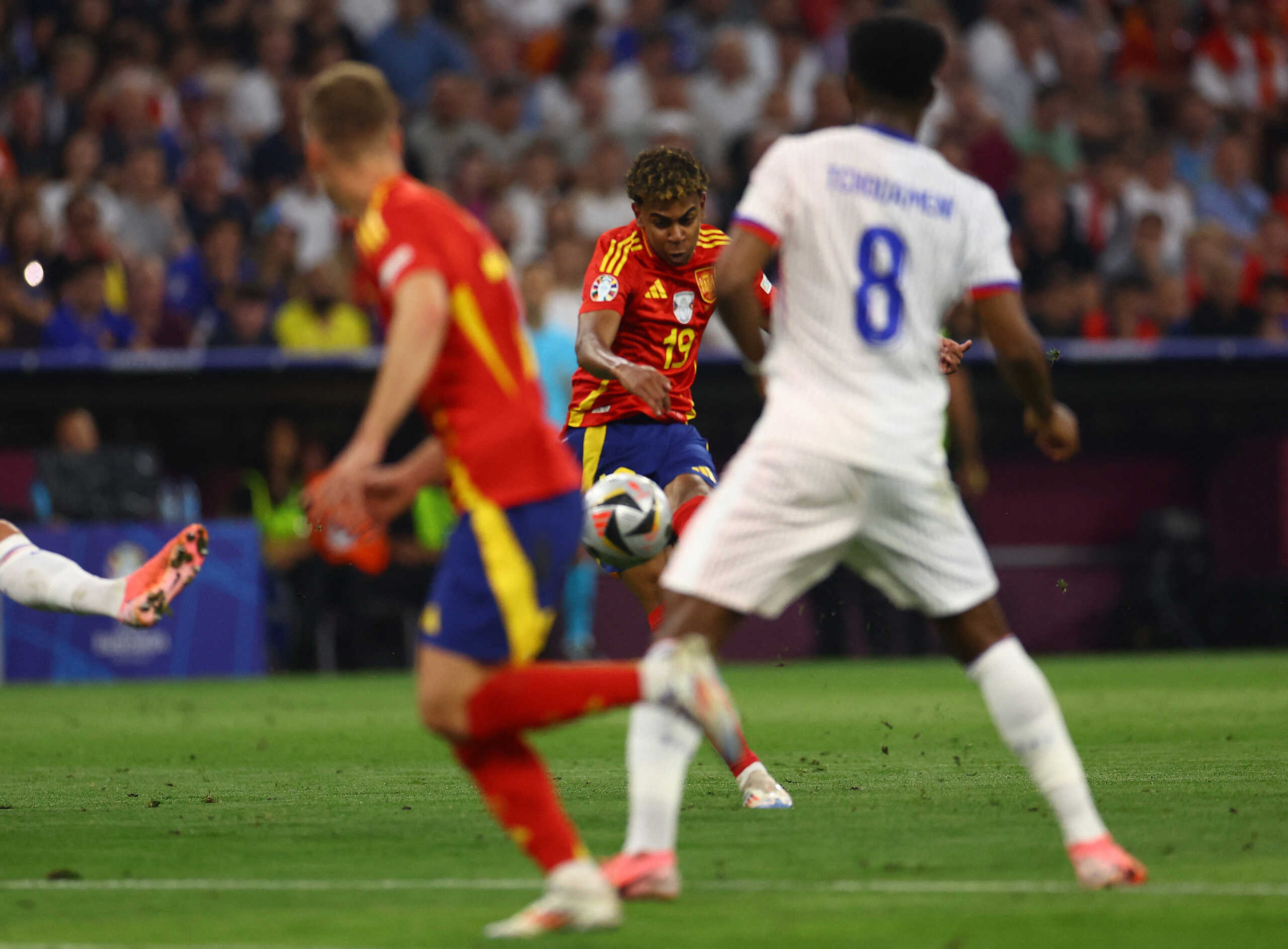 Soccer Football - Euro 2024 - Semi Final - Spain v France - Munich Football Arena, Munich, Germany - July 9, 2024  Spain's Lamine Yamal scores their first goal REUTERS