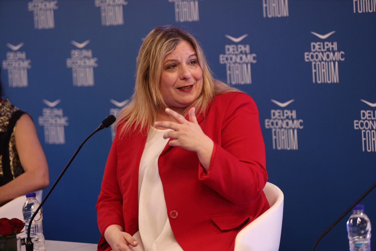 Μαρία Συρεγγέλα για επίθεση Πολάκη: Να υψώσουμε φωνή απέναντι στο «βούλωστο»