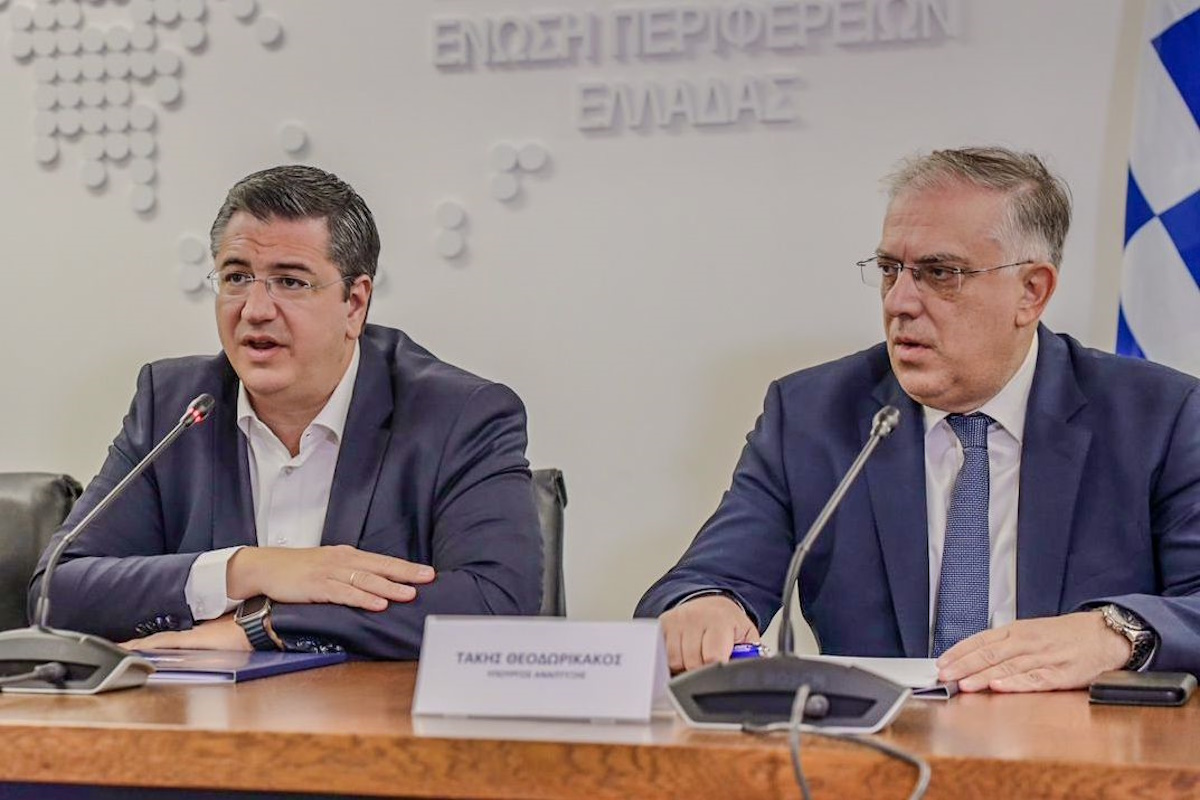 Θεοδωρικάκος: Συνεργασία με τις Περιφέρειες στη μάχη των ελέγχων στην αγορά