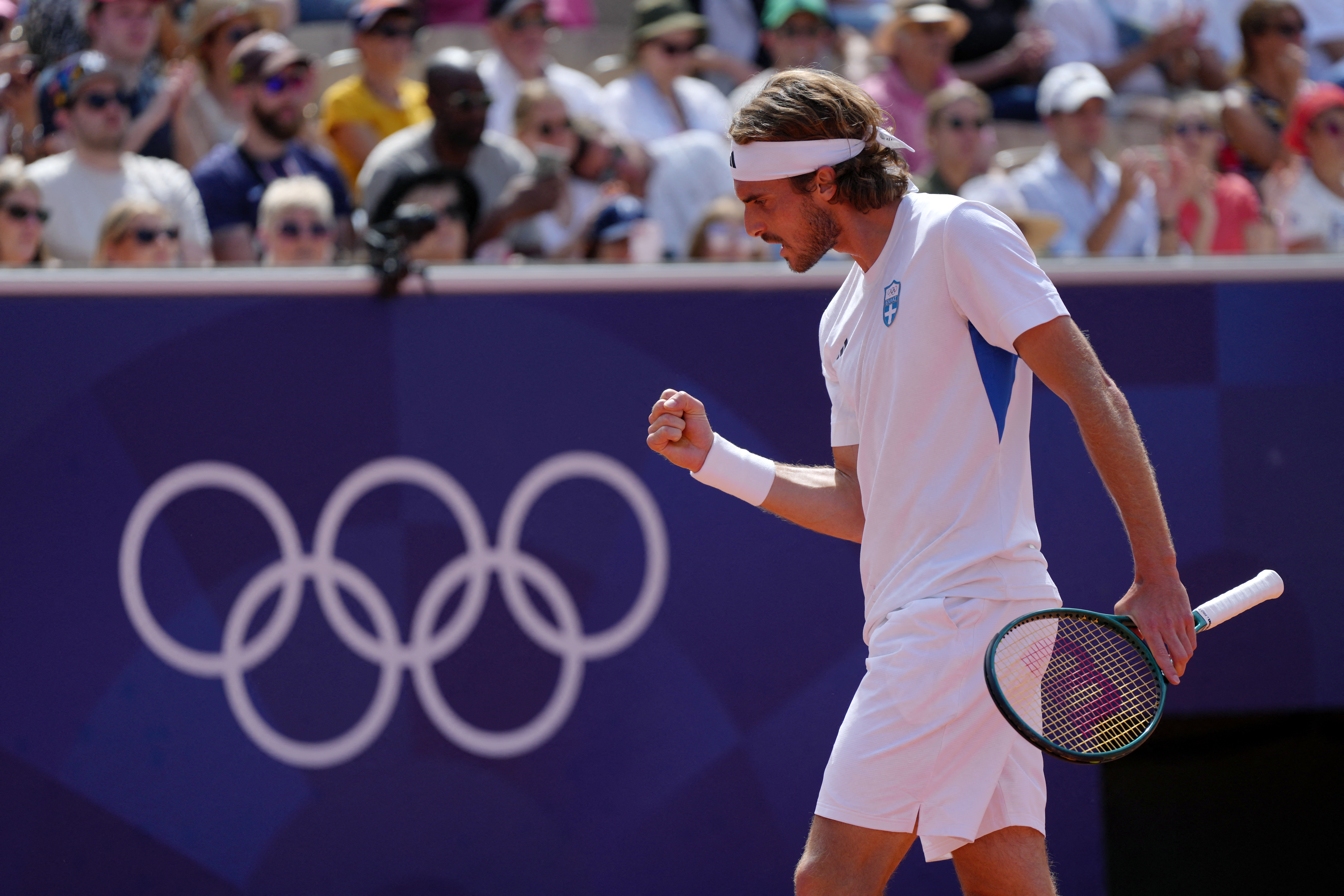 Paris 2024 Olympics - Tennis - Men's Singles First Round - Roland-Garros Stadium, Paris, France - July 28, 2024. Stefanos Tsitsipas of Greece reacts during his first round match against Zizou Bergs of Belgium. REUTERS