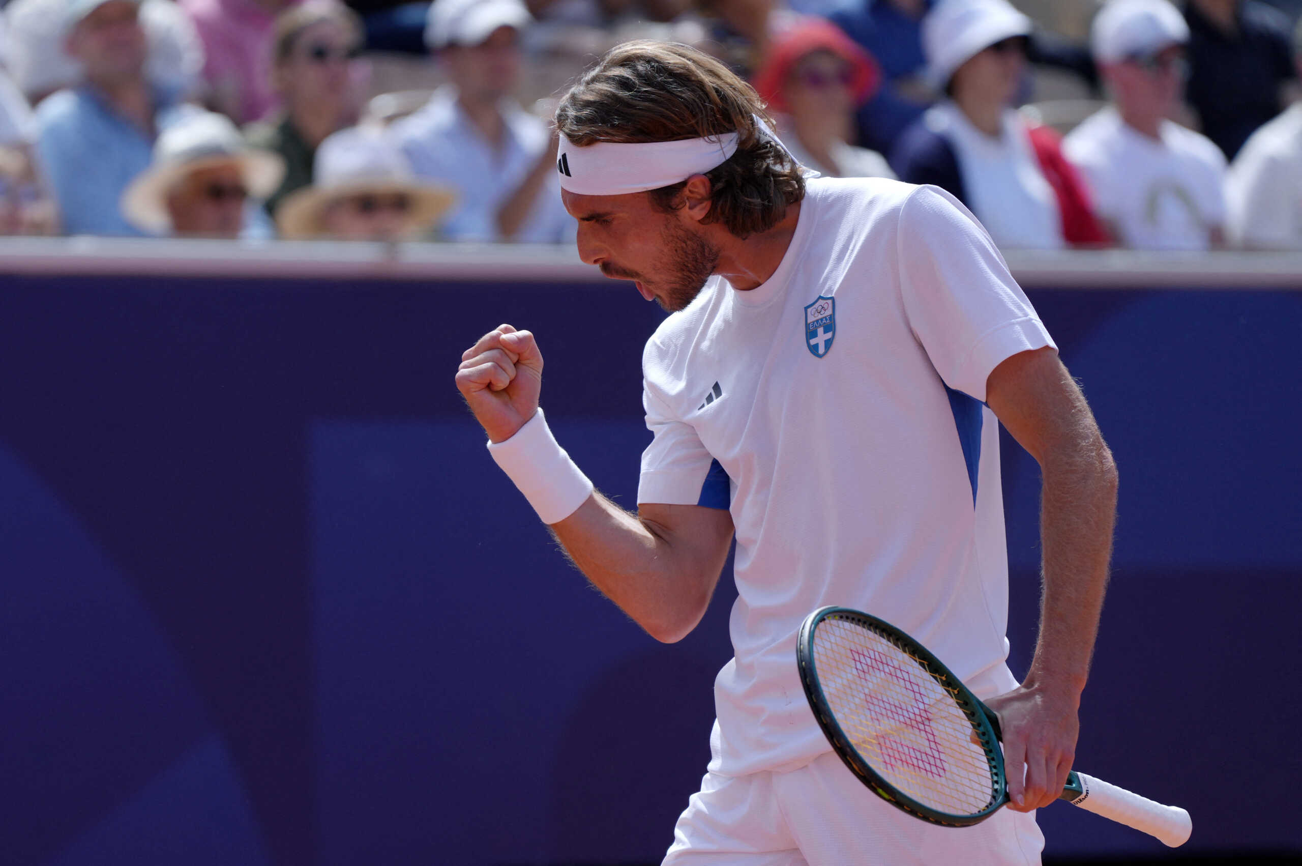 Paris 2024 Olympics - Tennis - Men's Singles First Round - Roland-Garros Stadium, Paris, France - July 28, 2024. Stefanos Tsitsipas of Greece reacts during his first round match against Zizou Bergs of Belgium. REUTERS