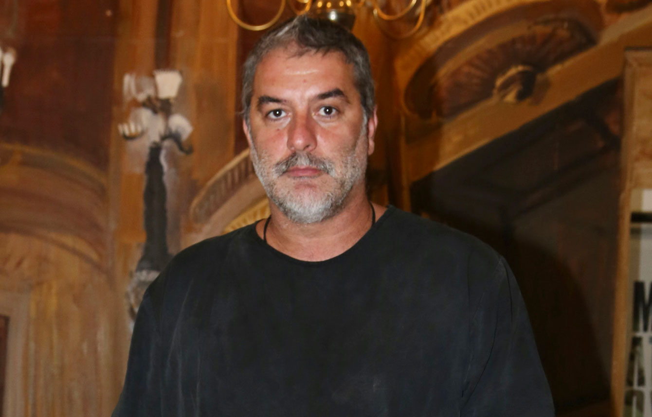 Ο Βασίλης Μπισμπίκης για αποτρίχωση στα Εξάρχεια: Η selfie με τον Ραούφ