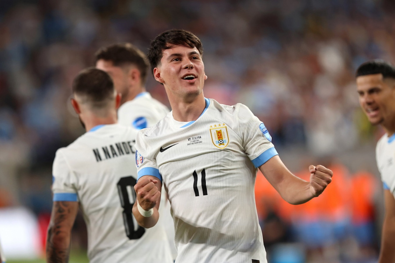 epa11442400 Uruguay midfielder Facundo Pellistri celebrates his goal during the first half of a CONMEBOL Copa America 2024 group C match against Bolivia, in East Rutherford, New Jersey, USA, 27 June 2024.  EPA
