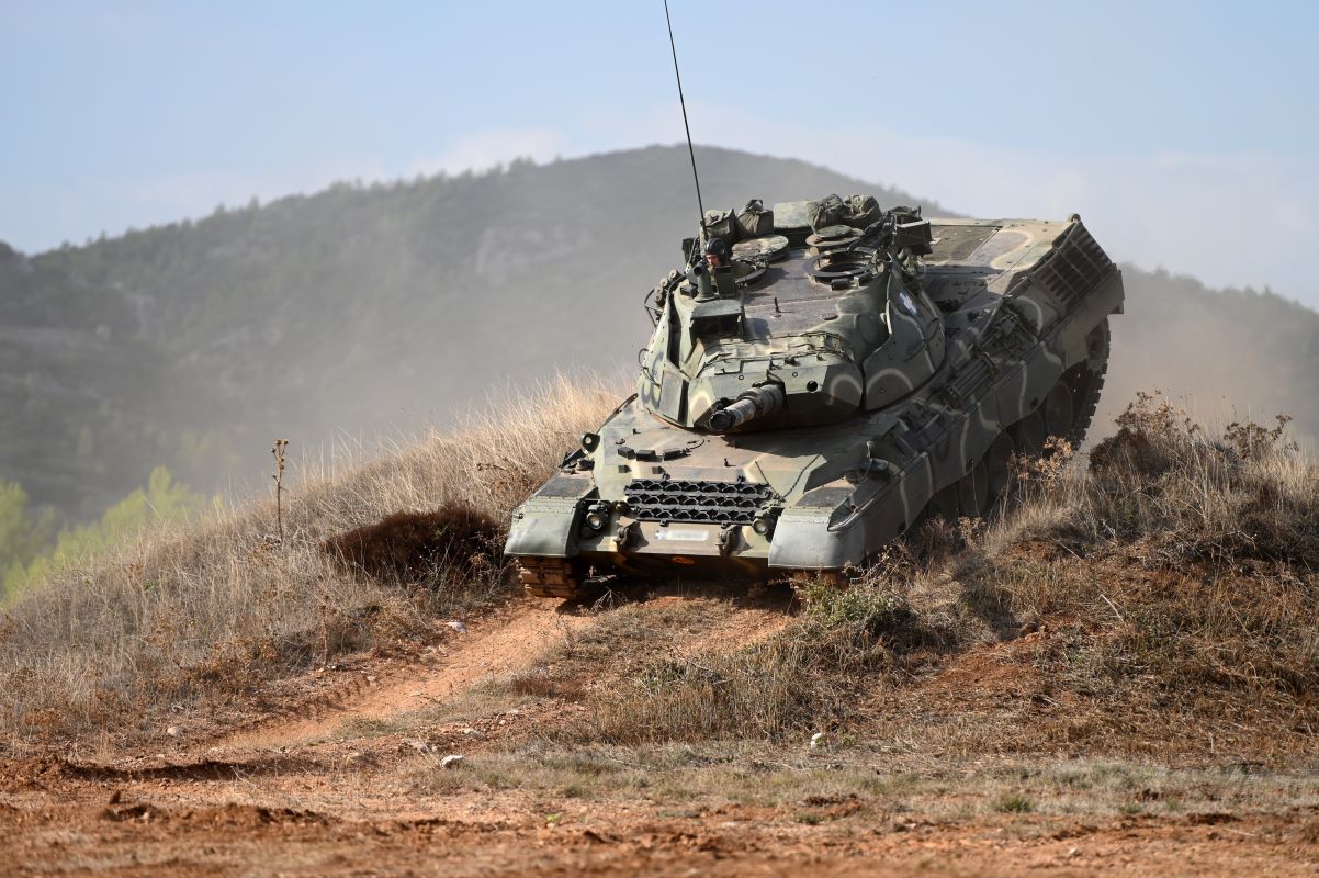 Bradley: Απόρριψη από το ΓΕΣ των μεταχειρισμένων αμερικανικών TOMA