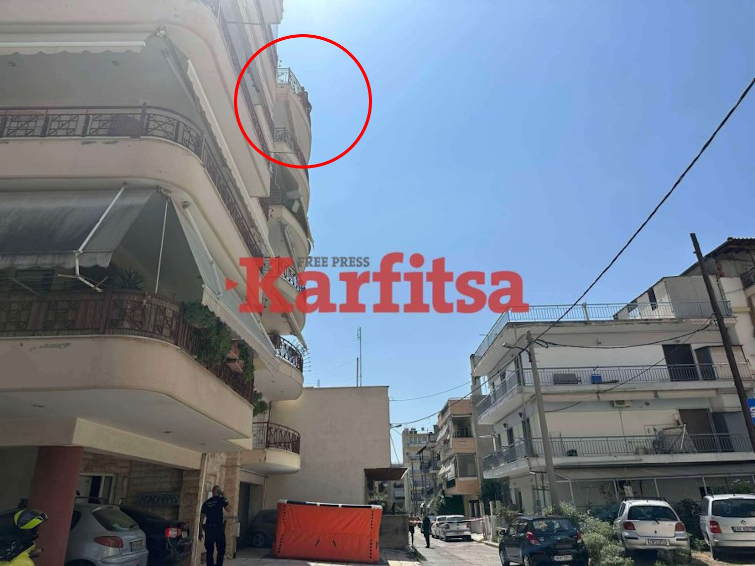 Θεσσαλονίκη: Άνδρας απείλησε να πέσει από τον 6ο όροφο – Φωτογραφίες και βίντεο από το σημείο