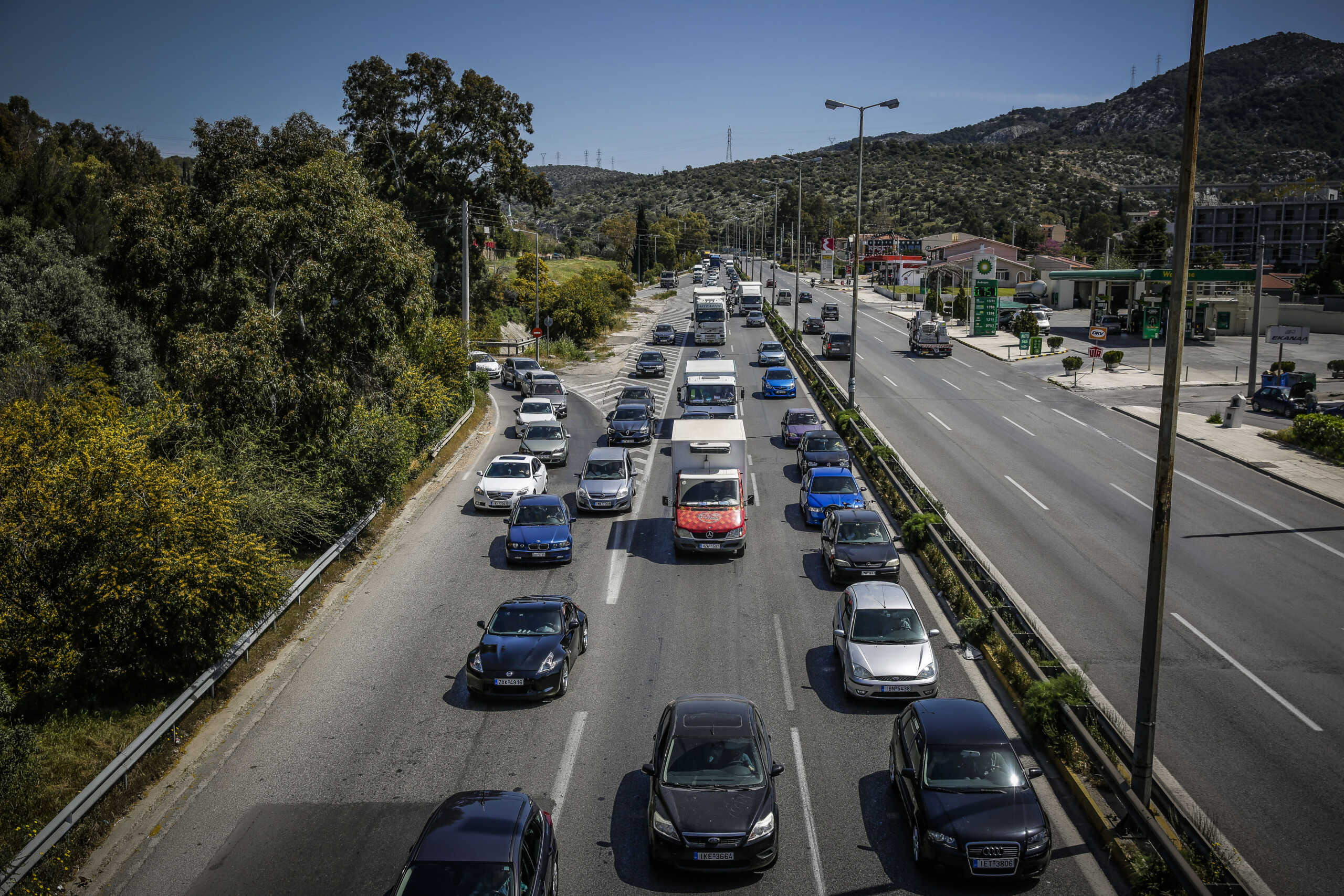 Τροχαίο στην Αθηνών – Κορίνθου στο ύψος των Μεγάρων: Δυσχέρεια της κυκλοφορίας