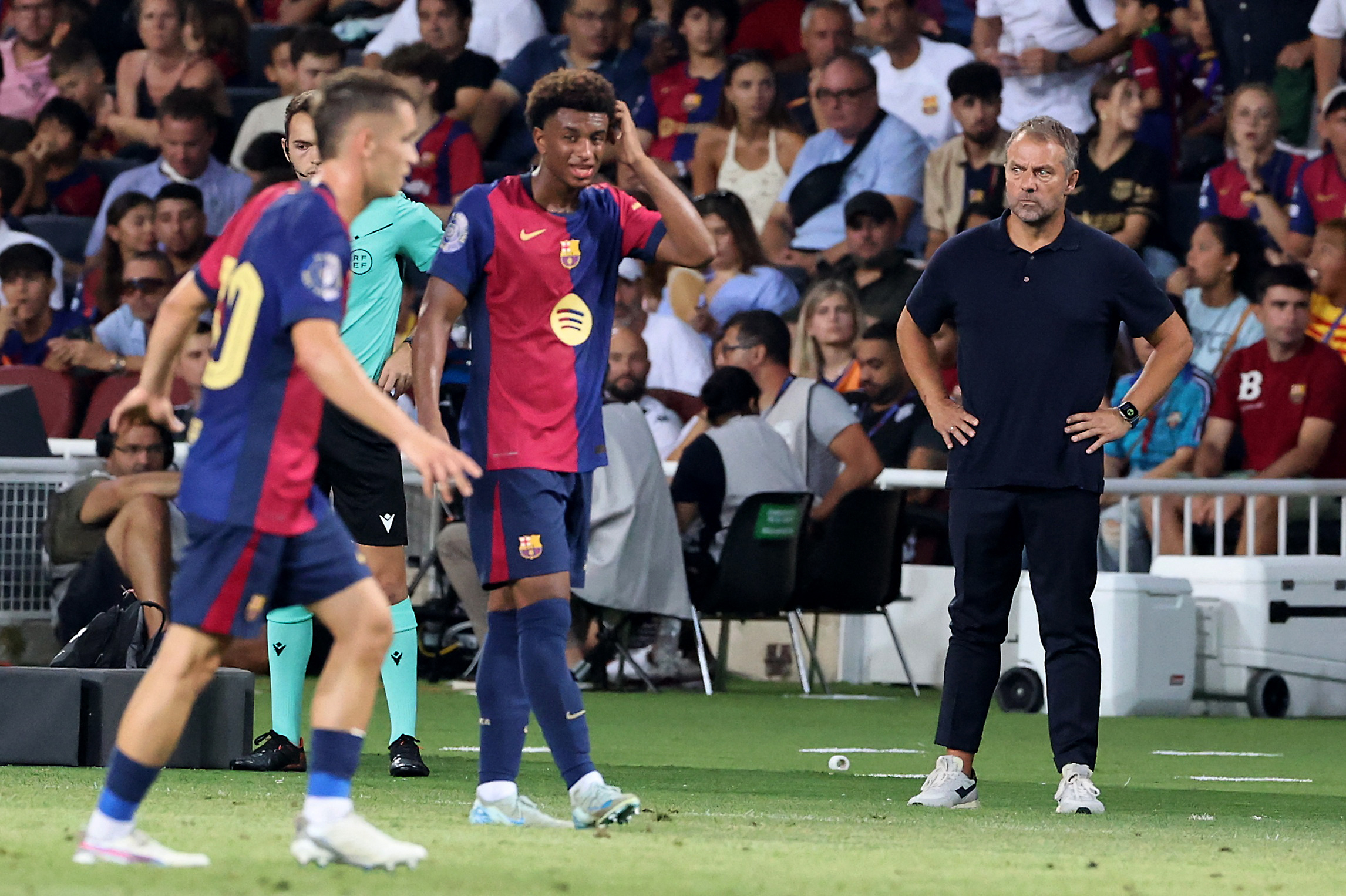 Soccer Football - Joan Gamper Trophy - FC Barcelona v AS Monaco - Estadi Olimpic Lluis Companys, Barcelona, Spain - August 12, 2024 FC Barcelona coach Hansi Flick REUTERS
