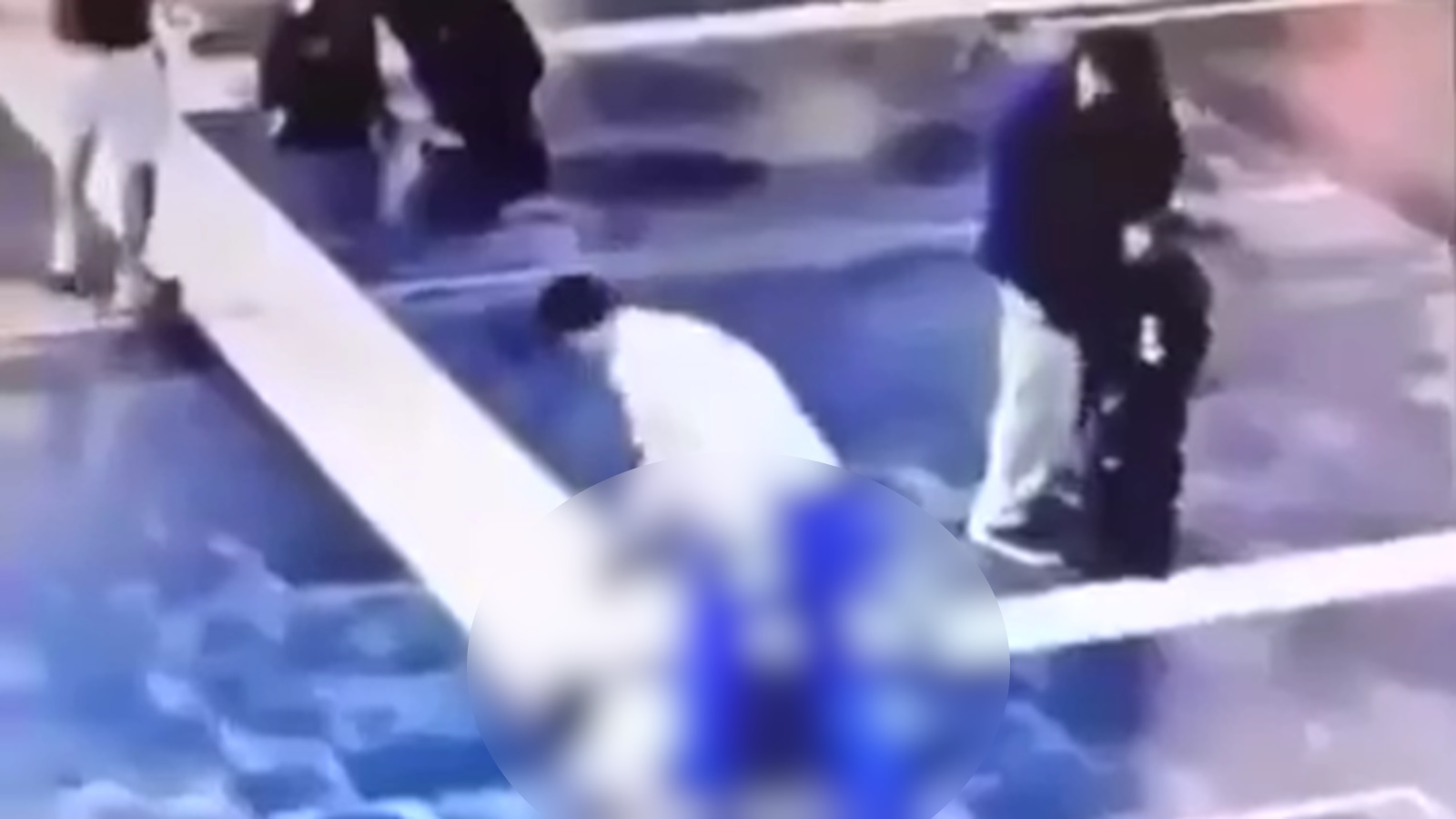 Γερμανία: Βίντεο ντοκουμέντο από την εν ψυχρώ δολοφονία 27χρονου σε σιδηροδρομικό σταθμό της Φρανκφούρτης