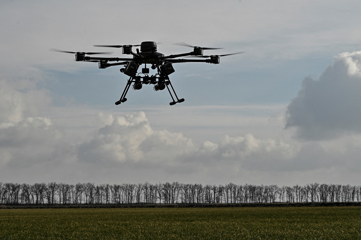 FILE PHOTO: A Ukrainian Vampire unmanned aerial vehicle (UAV) with attached mortar shells is seen in the air near a front line amid Russia's attack on Ukraine, in the Zaporizhzhia region, Ukraine, February 2, 2024. REUTERS