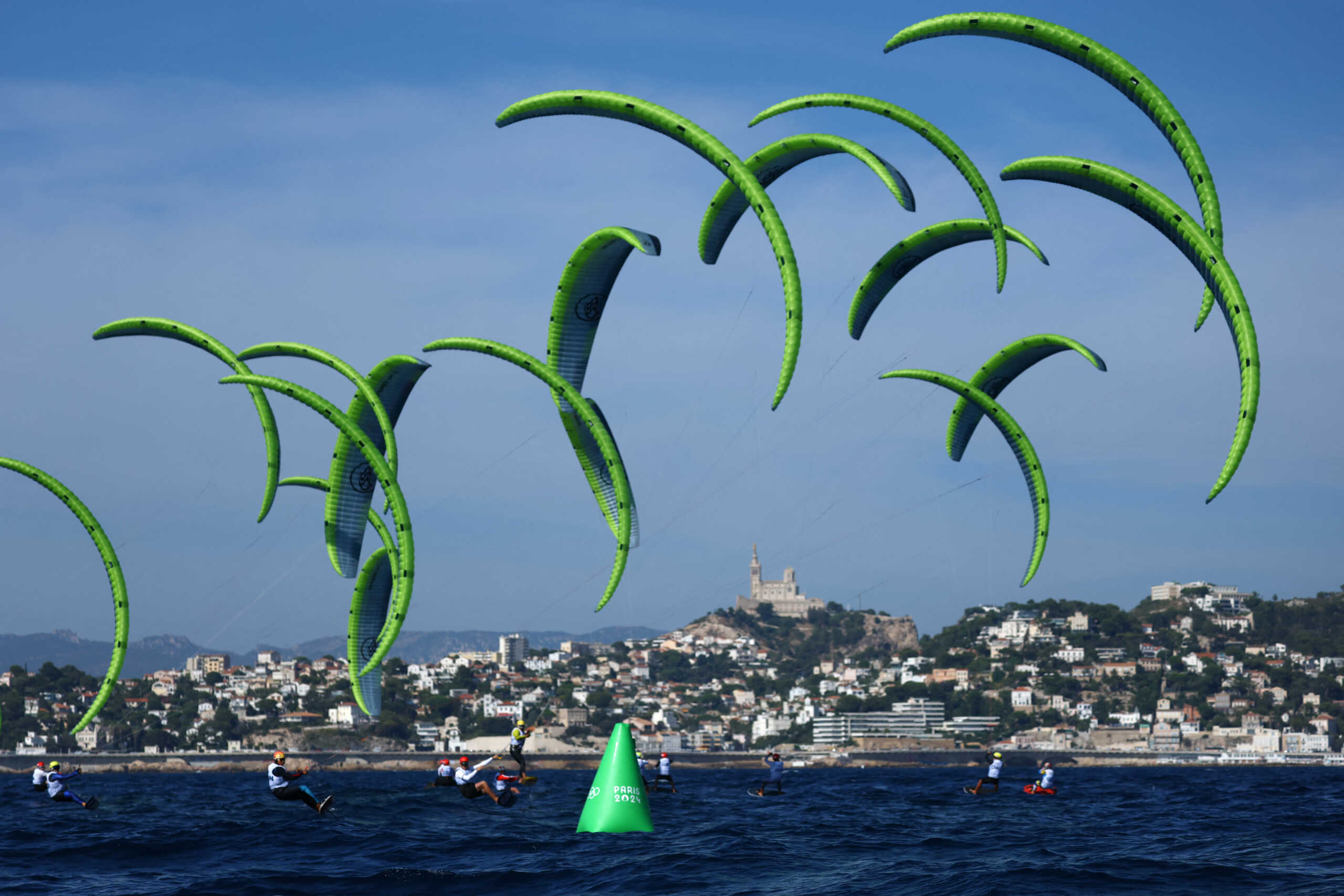 Paris 2024 Olympics - Sailing - Men's Kite - Marseille Marina, Marseille, France - August 04, 2024. A general view of the race. REUTERS