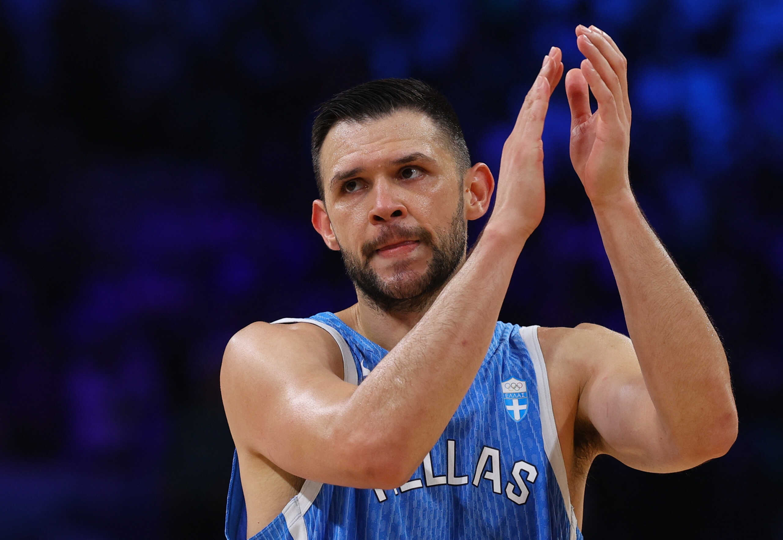 Paris 2024 Olympics - Basketball - Men's Group Phase - Group A - Australia vs Greece - Lille, Pierre Mauroy Stadium, Villeneve-d'Ascq, France - August 02, 2024. Kostas Papanikolaou of Greece celebrates the team's win REUTERS
