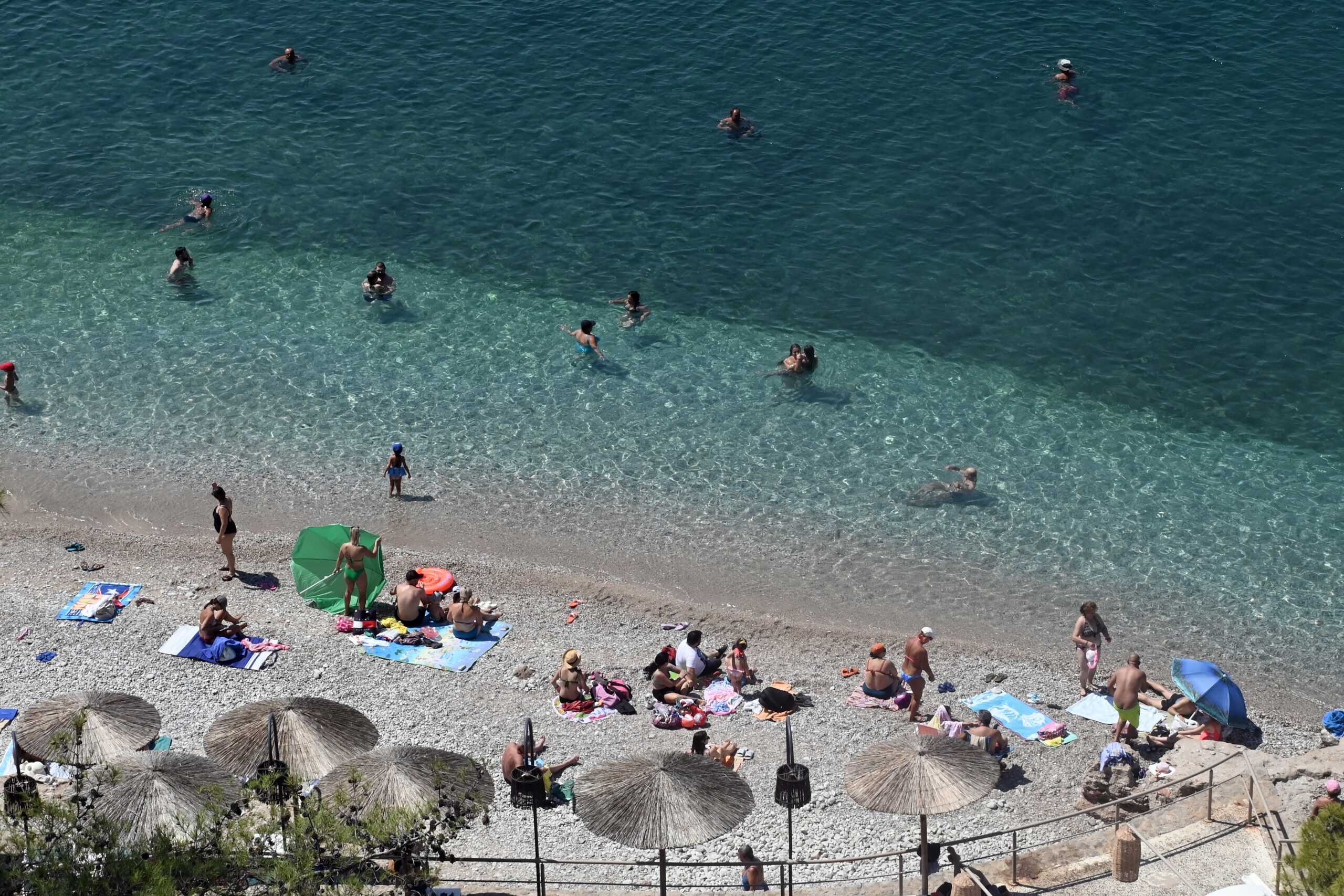 ΑΡΓΟΛΙΔΑ -  ΣΤΙΓΜΙΟΤΥΠΟ ΚΑΥΣΩΝΑ ΣΤΗ ΠΑΡΑΛΙΑ ΤΗΣ ΑΡΒΑΝΙΤΙΑΣ ΣΤΟ ΝΑΥΠΛΙΟ. (ΒΑΣΙΛΗΣ ΠΑΠΑΔΟΠΟΥΛΟΣ