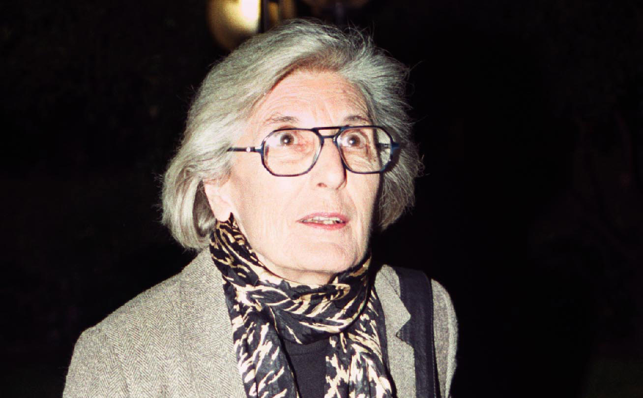 Πέθανε η Τζούλια Δημακοπούλου: Η εμβληματική προσωπικότητα της τέχνης «έφυγε» στα 92 της 