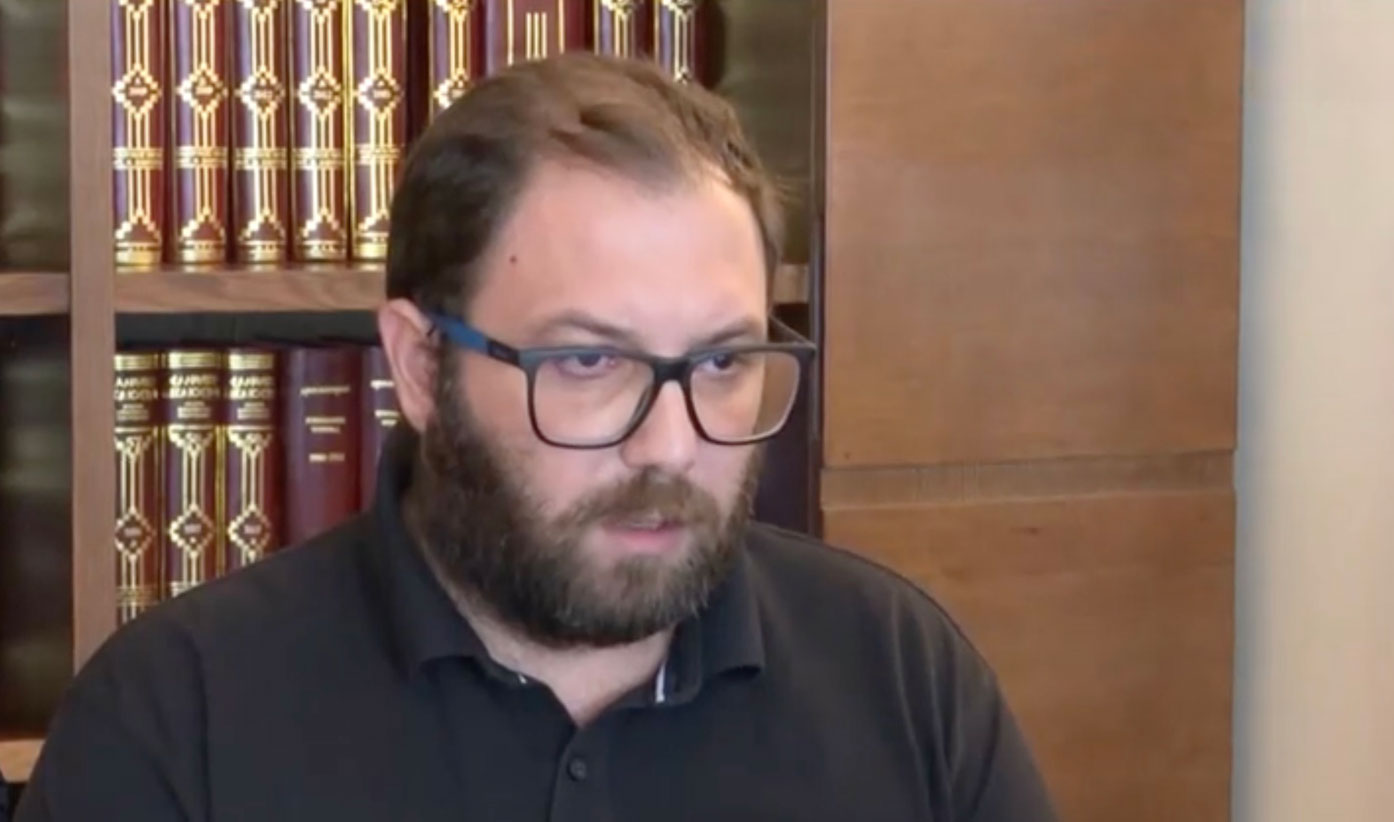 Χαλκιδική: Συγκλονίζει ο πατέρας της 8χρονης που πνίγηκε στην πισίνα κατασκήνωσης – «Μας είπαν ότι η Αγγελική ήπιε λίγο νερό όσο κολυμπούσε»