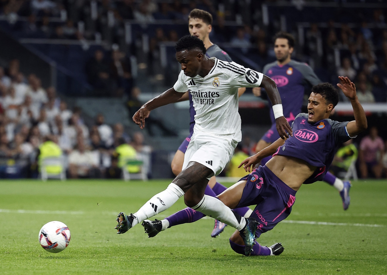 Soccer Football - LaLiga - Real Madrid v Espanyol - Santiago Bernabeu, Madrid, Spain - September 21, 2024 Real Madrid's Vinicius Junior scores their third goal REUTERS