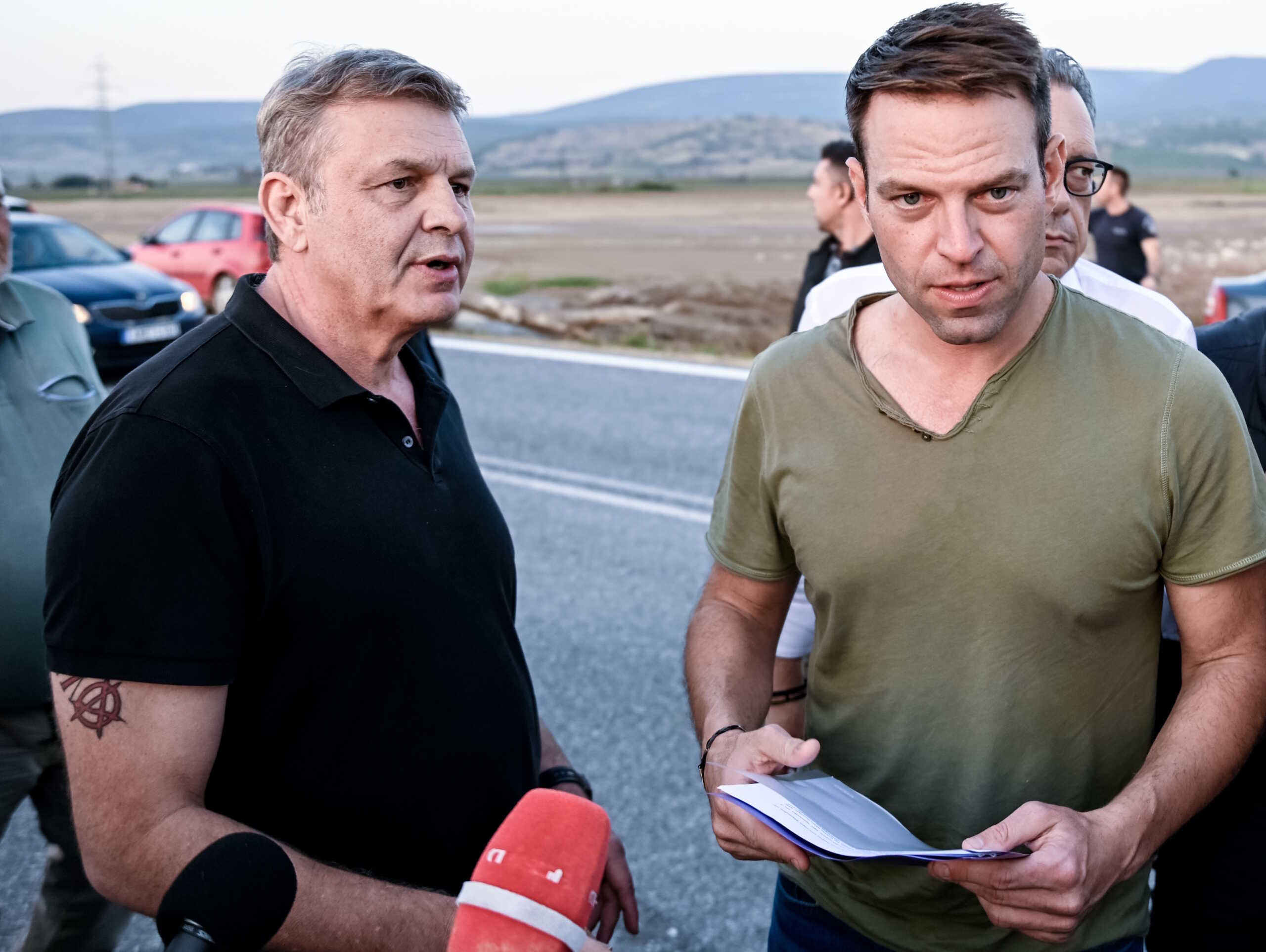 Επίσκεψη του προέδρου του ΣΥΡΙΖΑ - Προοδευτική Συμμαχία, Στέφανου Κασσελάκη στον Δομοκός όπου και συναντήθηκε με τον υποψήφιο περιφερειάρχη Στερεάς Ελλάδας Απόστολο Γκλέτσο, Δευτέρα 2 Οκτωβρίου 2023. 
(ΝΑΣΟΣ ΣΙΜΟΠΟΥΛΟΣ