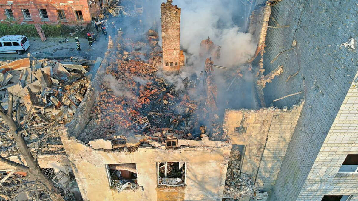 Ουκρανία: 7 νεκροί από ρωσική πυραυλική επίθεση στην πόλη Λβιβ ανάμεσά τους 3 παιδιά