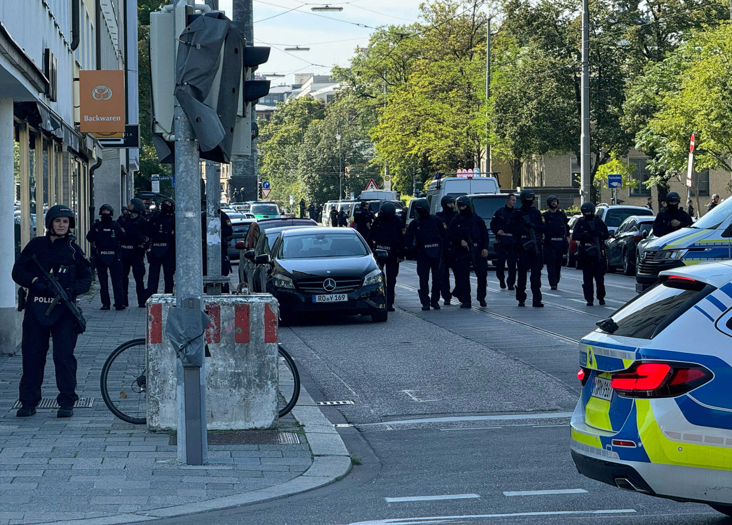 Police secures the area after German police opened fire on a suspect after seeing someone who appeared to be carrying a gun near the Israeli consulate and a Nazi history museum in central Munich, Germany, September 5, 2024.     REUTERS
